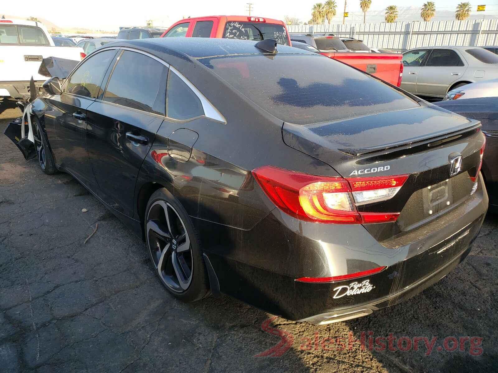 1HGCV2F36JA020200 2018 HONDA ACCORD