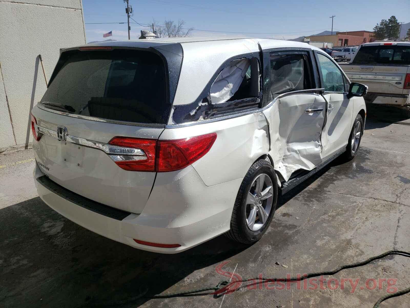 5FNRL6H74JB033783 2018 HONDA ODYSSEY