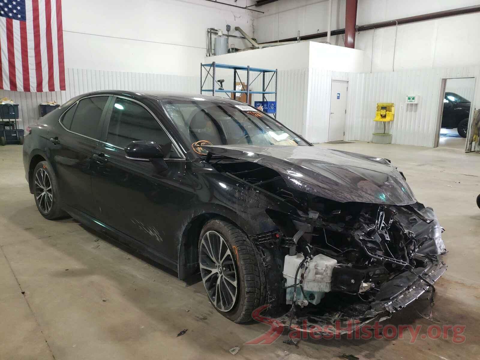 4T1B11HK3KU722717 2019 TOYOTA CAMRY