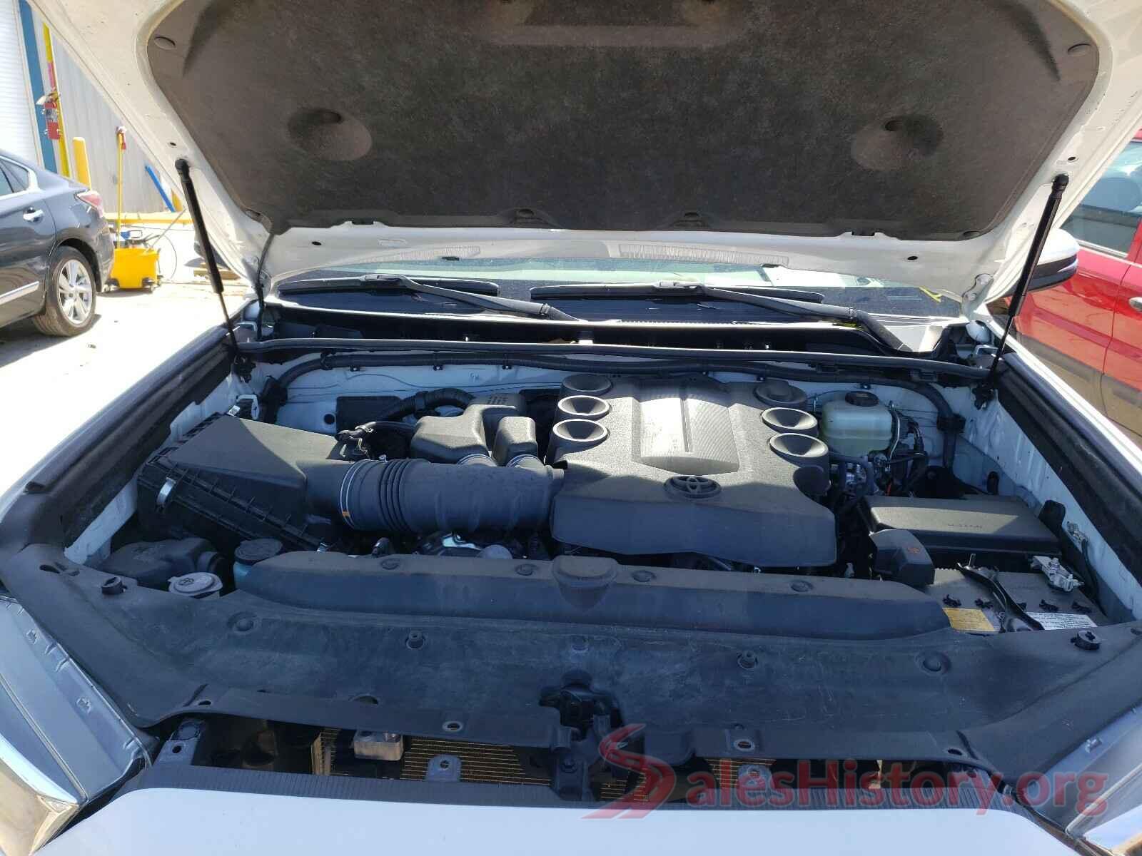 JTEBU5JR8K5723698 2019 TOYOTA 4RUNNER