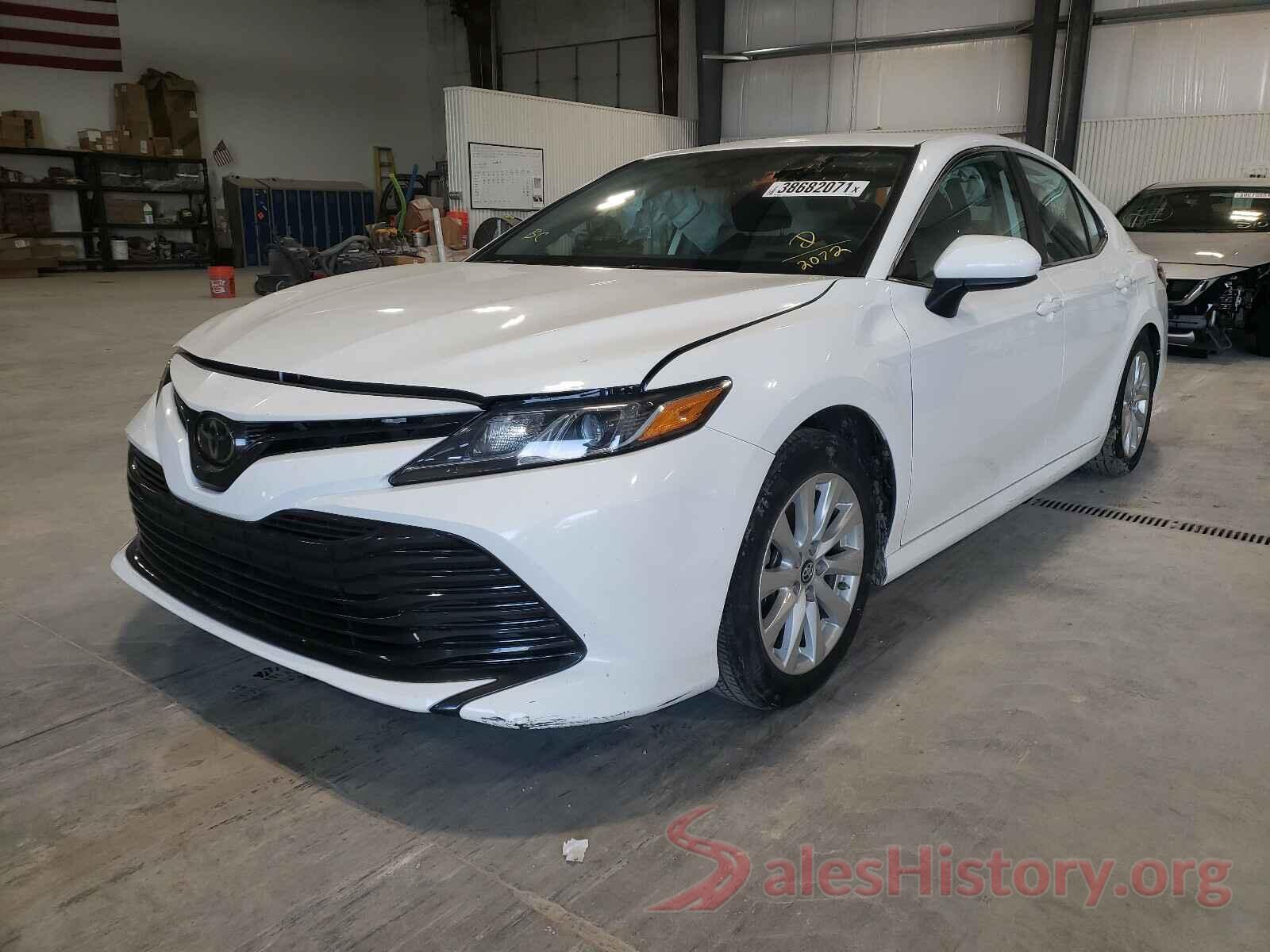 4T1B11HK5KU262072 2019 TOYOTA CAMRY