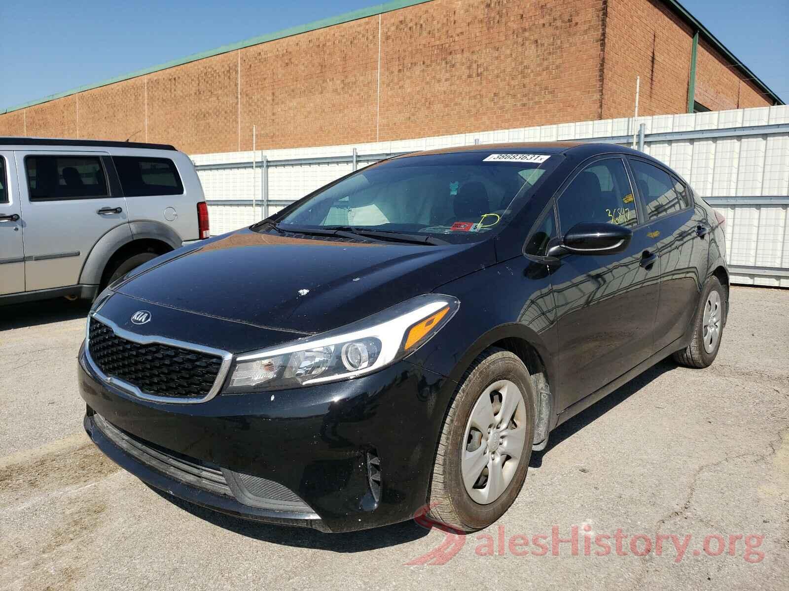 3KPFK4A77JE180318 2018 KIA FORTE