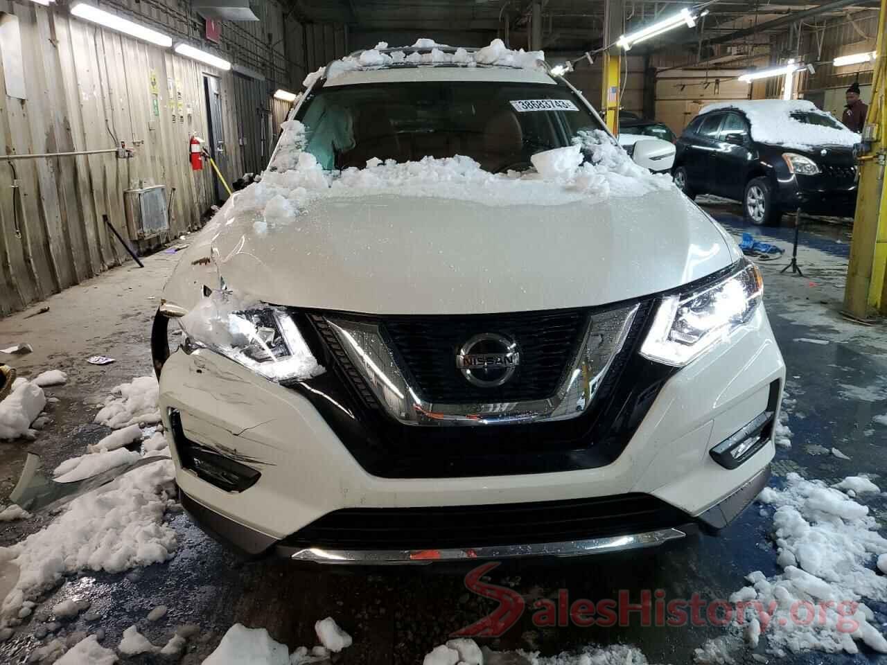 JN8AT2MV4JW341661 2018 NISSAN ROGUE