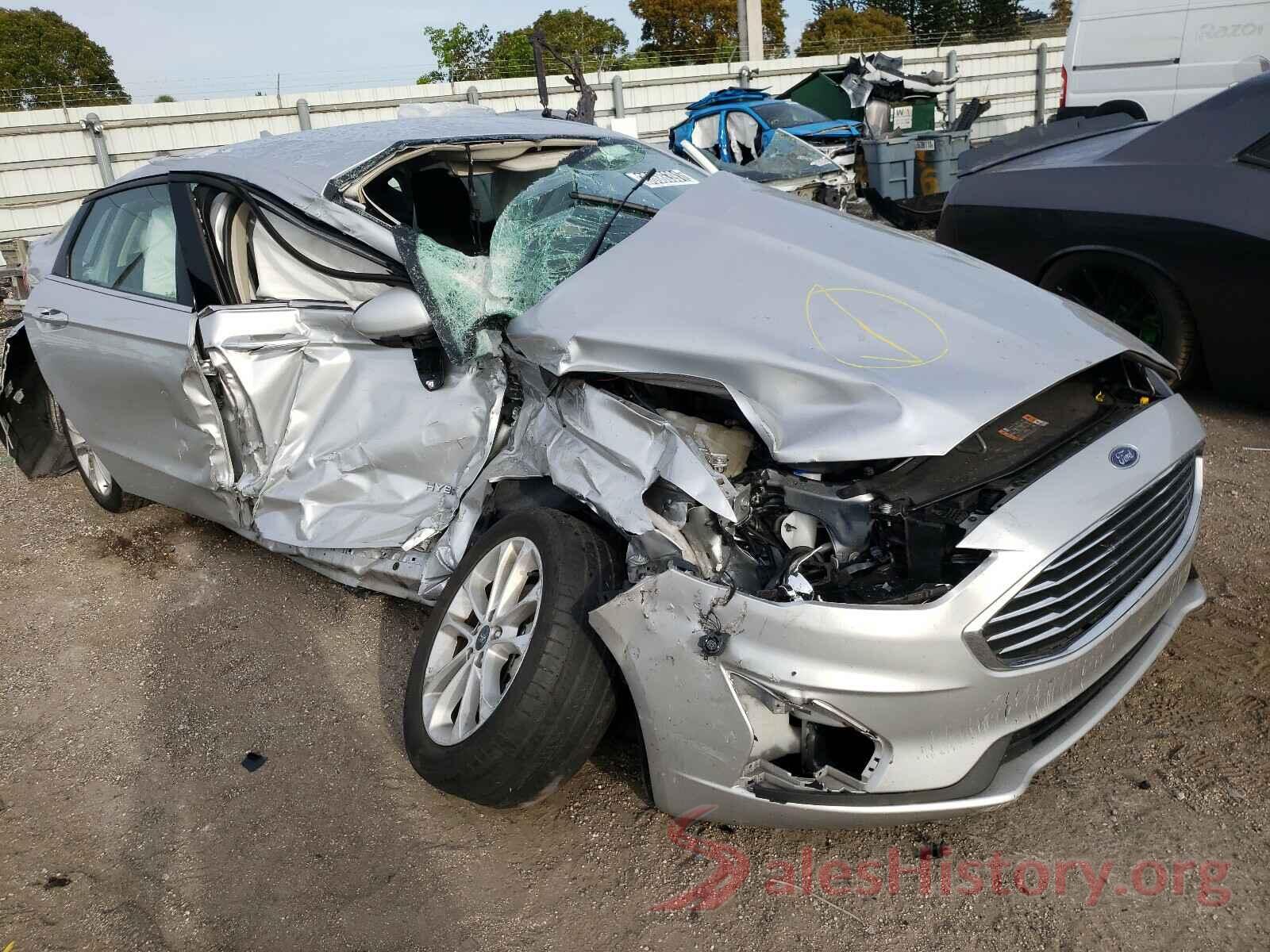 3FA6P0LU1KR205548 2019 FORD FUSION