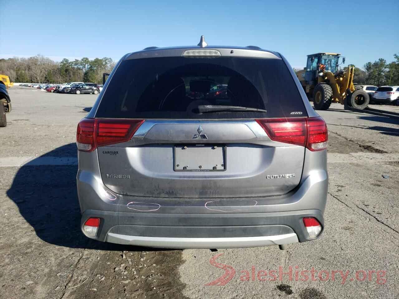 JA4AZ3A3XJZ056863 2018 MITSUBISHI OUTLANDER