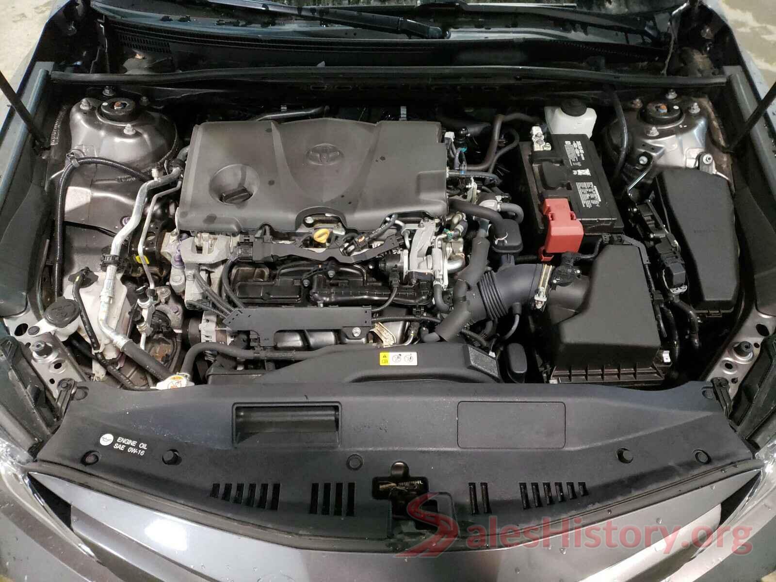 4T1B11HK2JU087553 2018 TOYOTA CAMRY