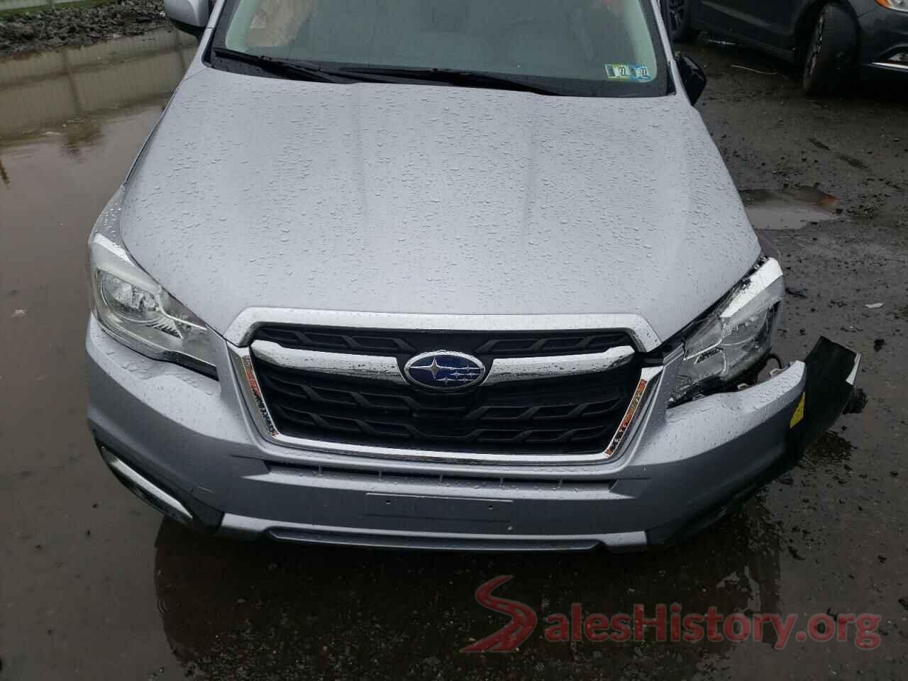 JF2SJAGC8JH418211 2018 SUBARU FORESTER