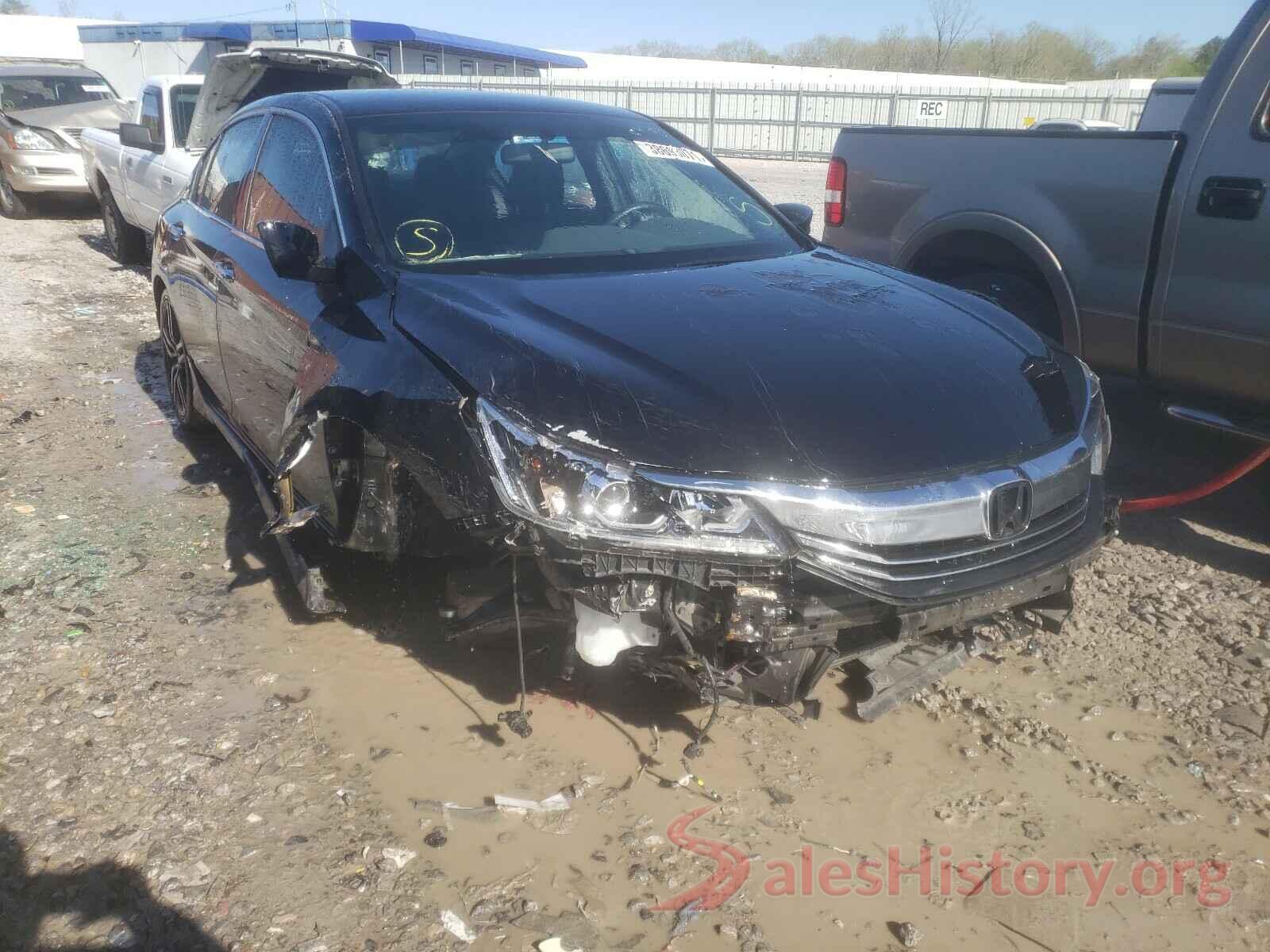 1HGCR2F14HA151560 2017 HONDA ACCORD