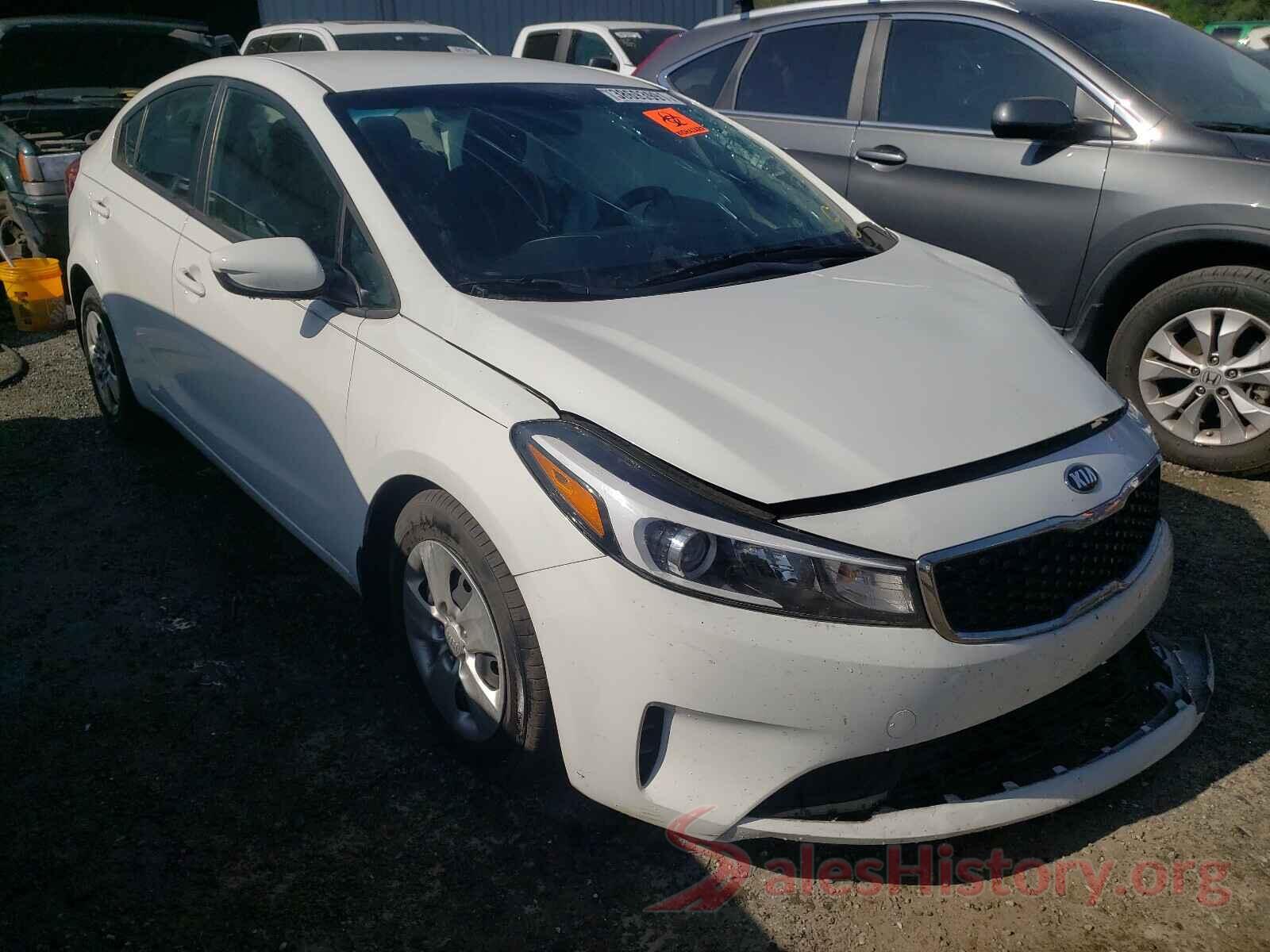 3KPFK4A71JE221302 2018 KIA FORTE