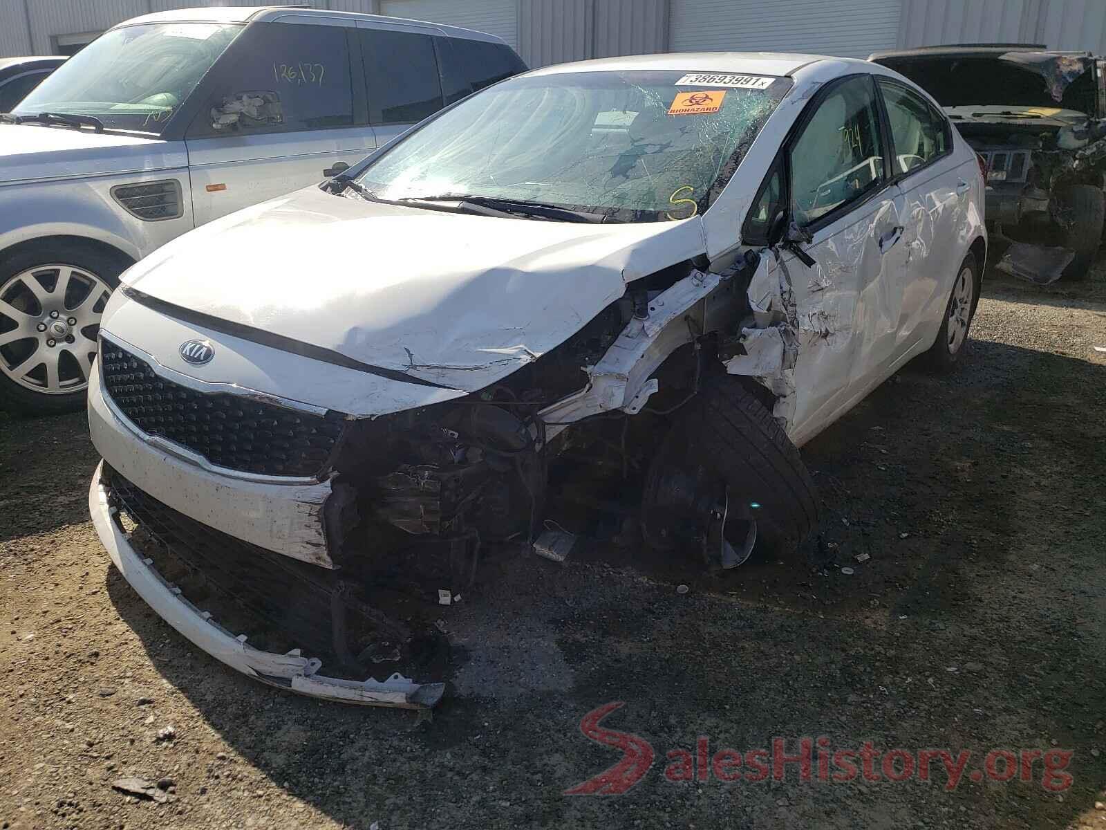 3KPFK4A71JE221302 2018 KIA FORTE