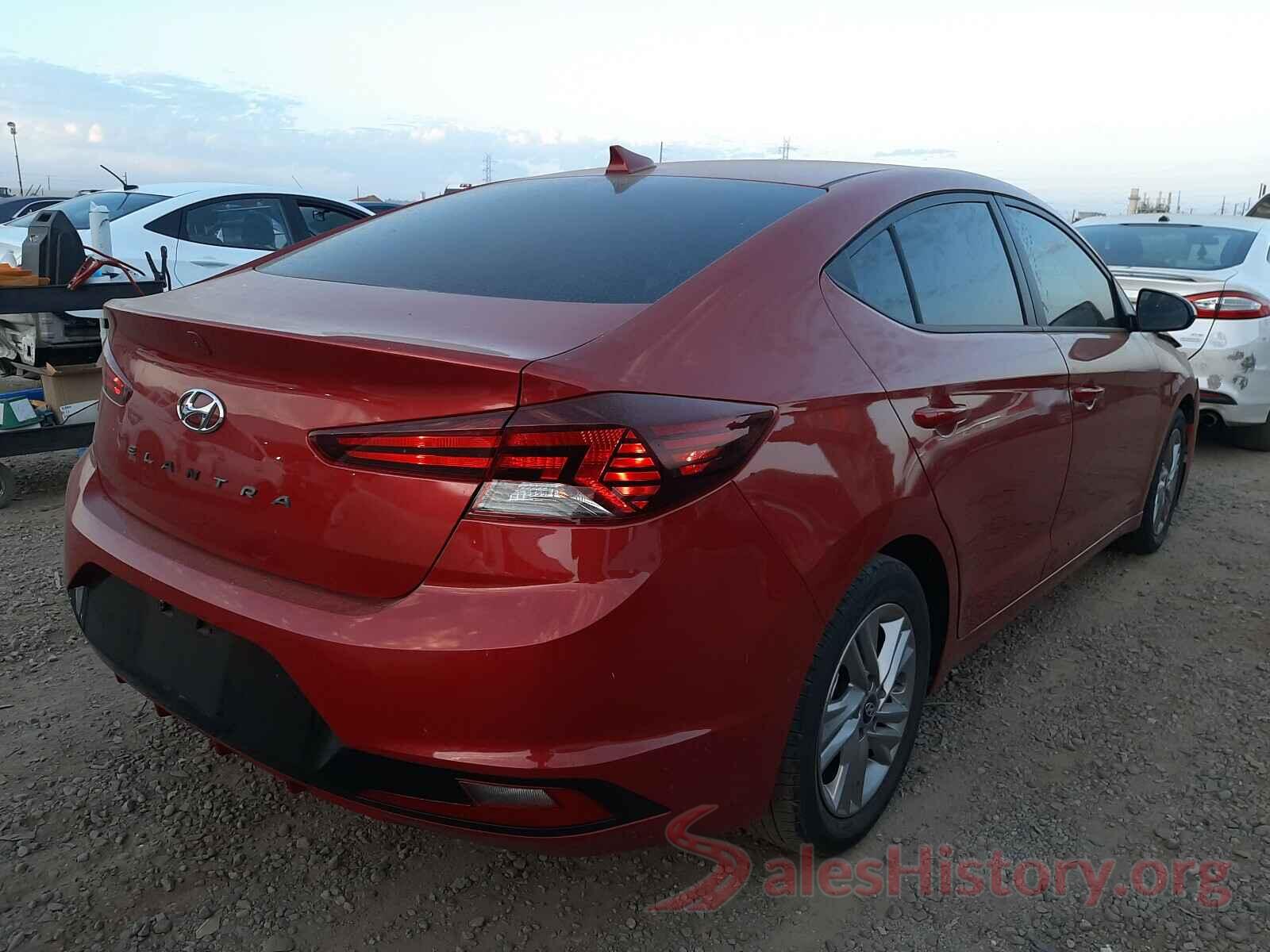 5NPD84LF8KH447666 2019 HYUNDAI ELANTRA