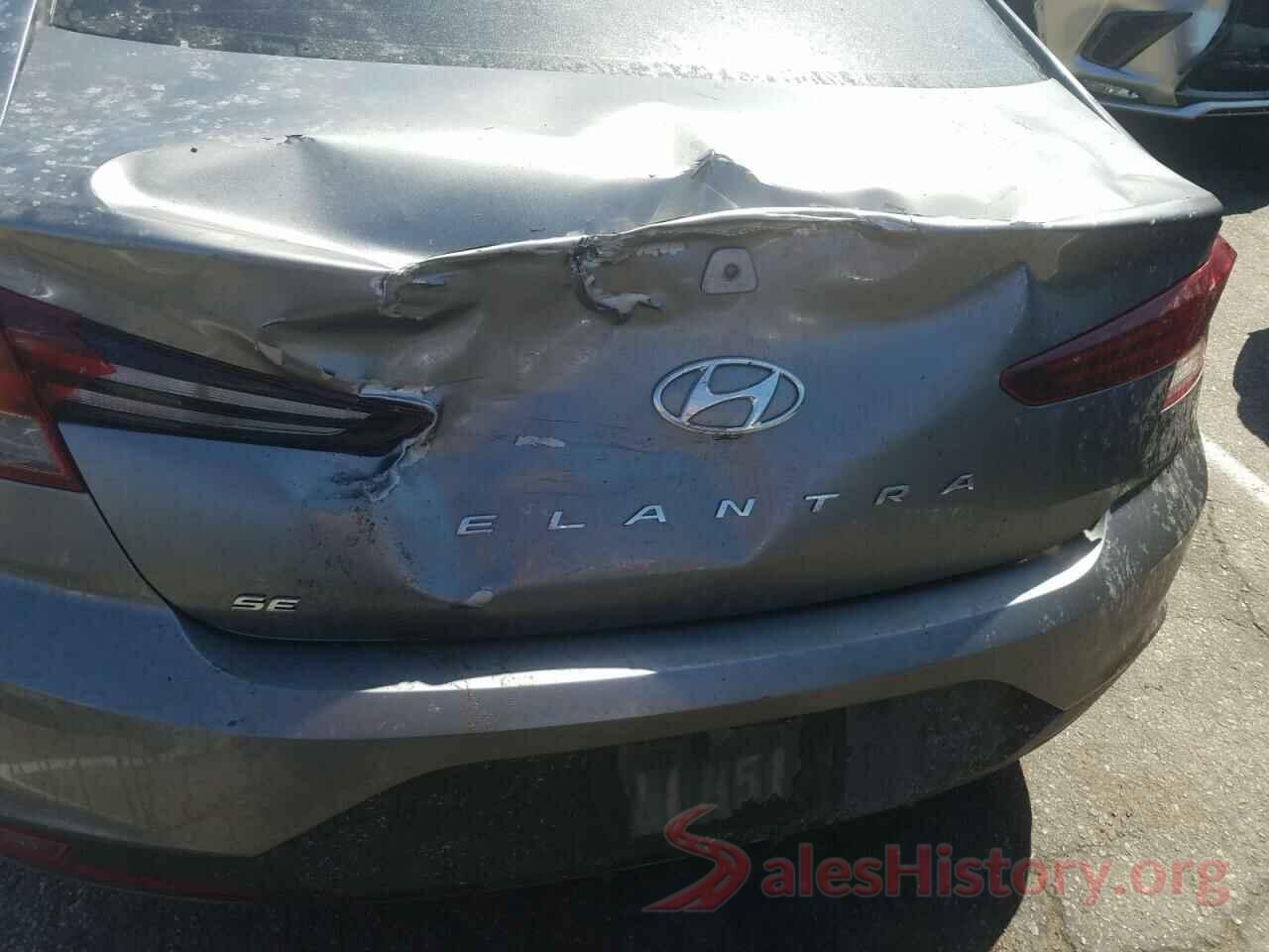 5NPD74LF5KH494270 2019 HYUNDAI ELANTRA