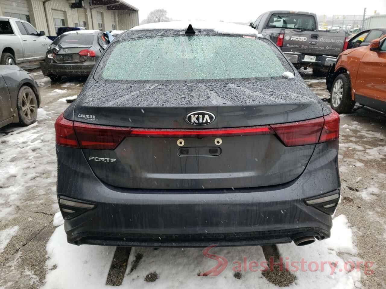 3KPF24AD0KE083680 2019 KIA FORTE