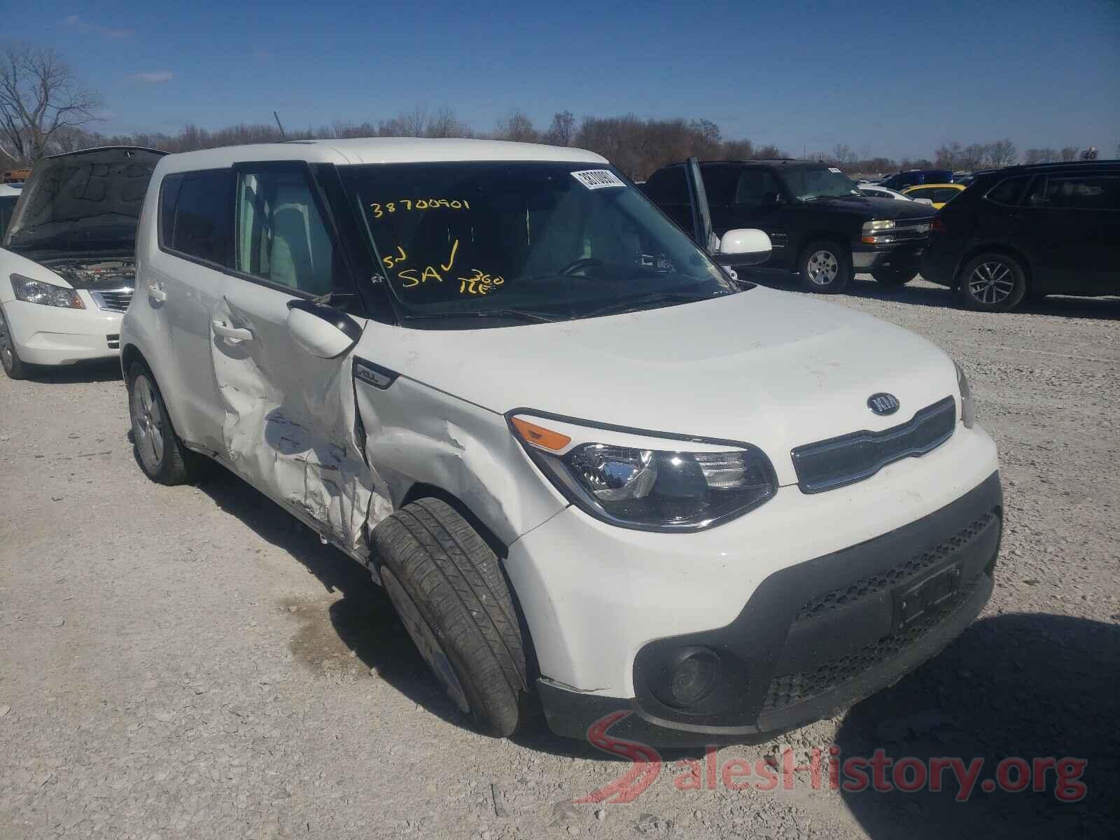 KNDJN2A27J7567414 2018 KIA SOUL