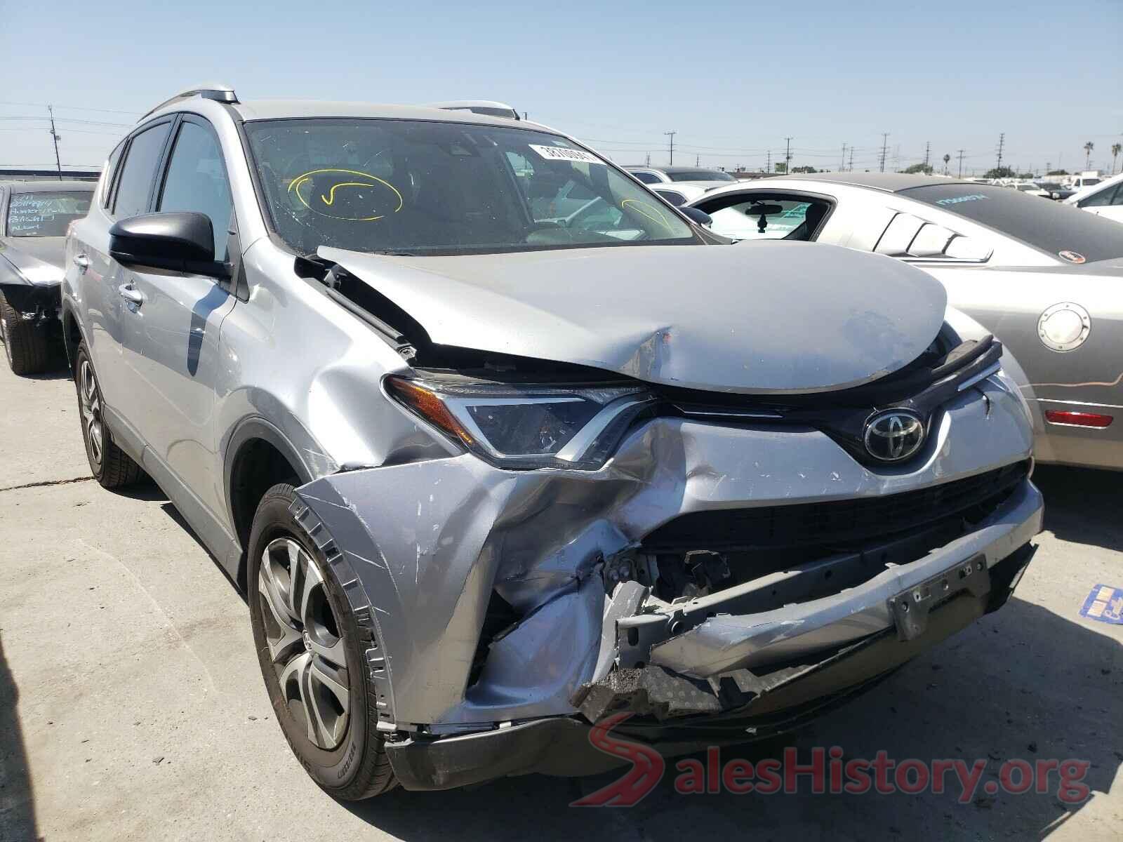 2T3BFREV6HW612856 2017 TOYOTA RAV4