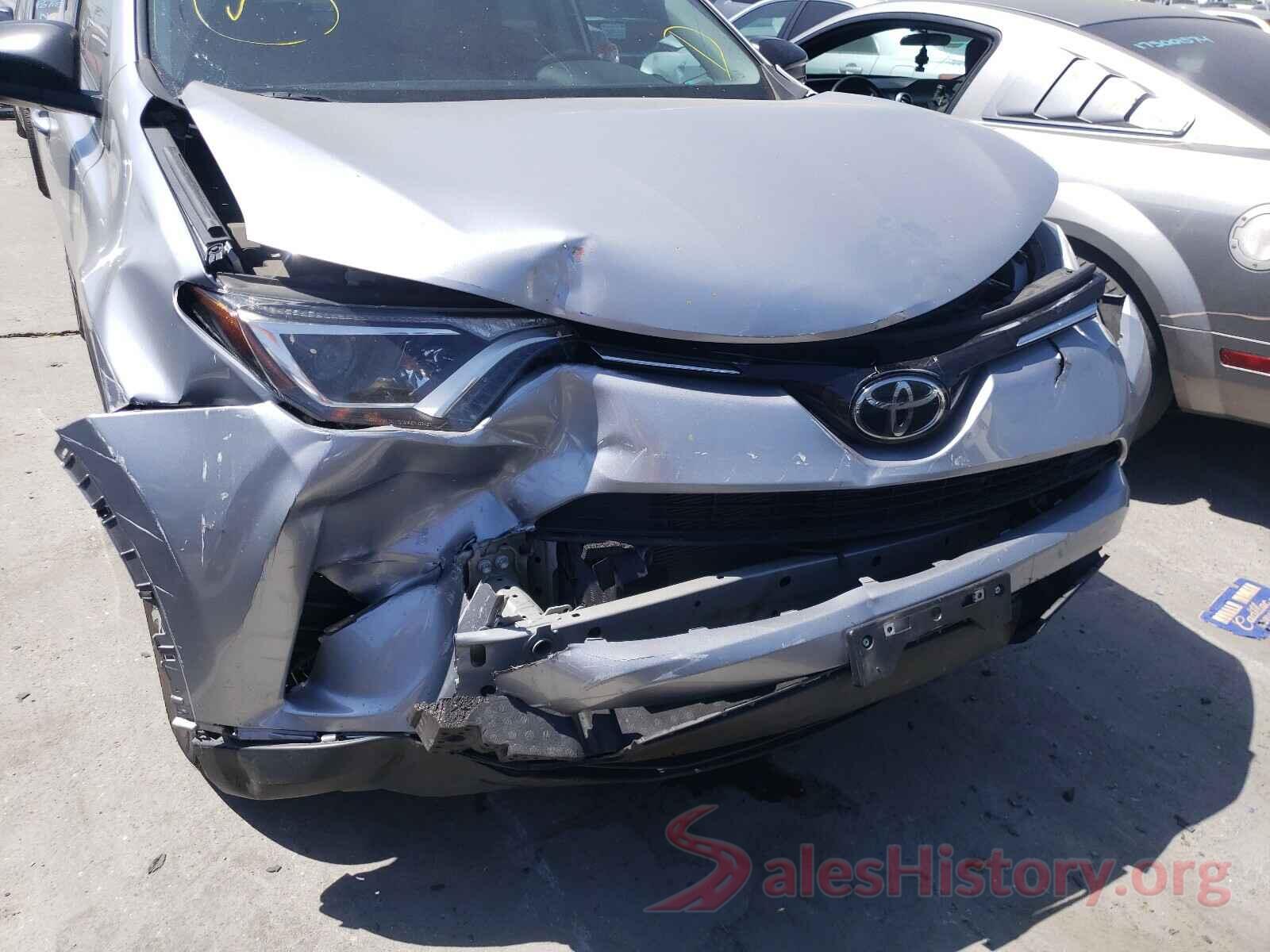 2T3BFREV6HW612856 2017 TOYOTA RAV4