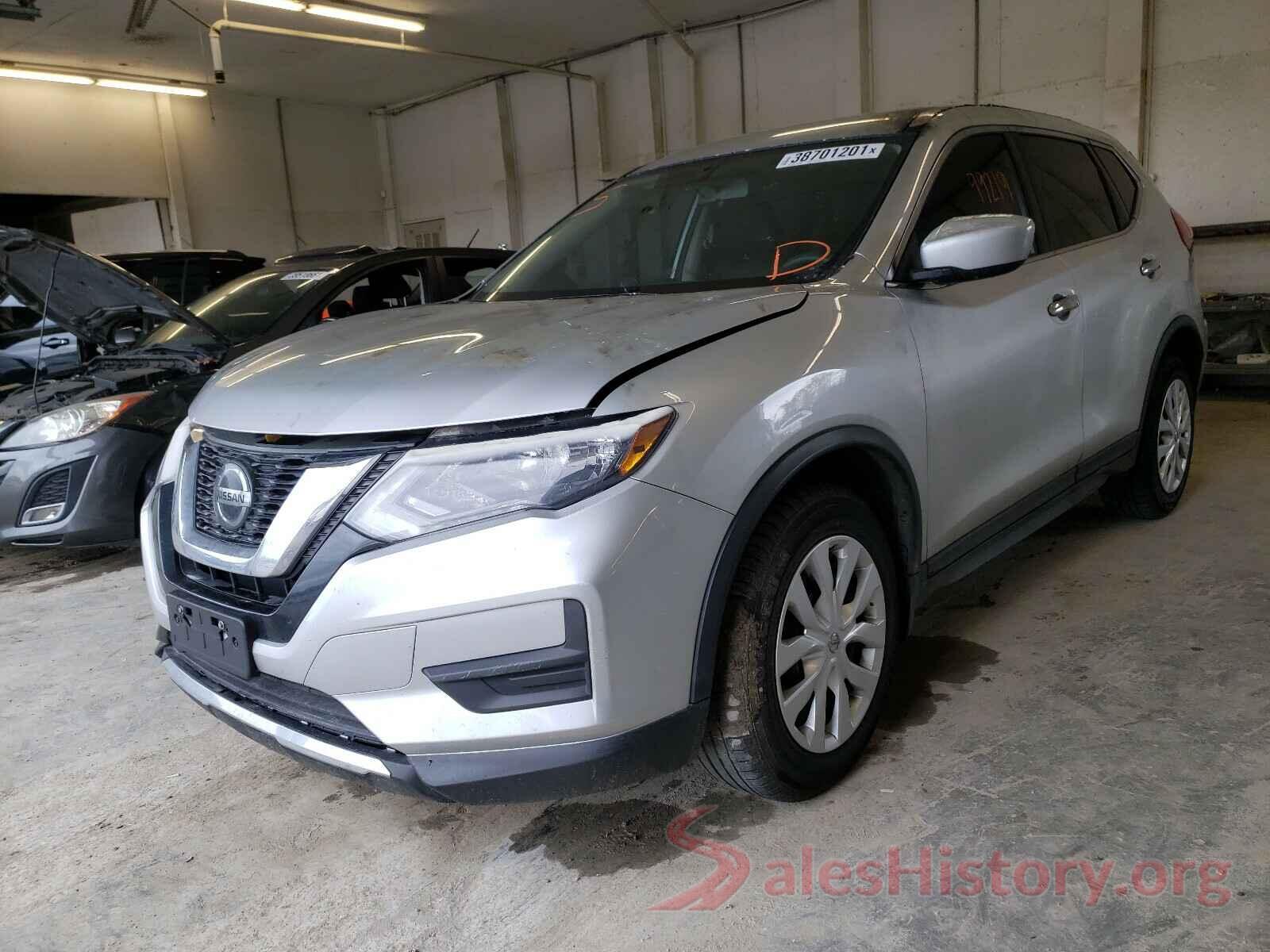 KNMAT2MT8JP557369 2018 NISSAN ROGUE