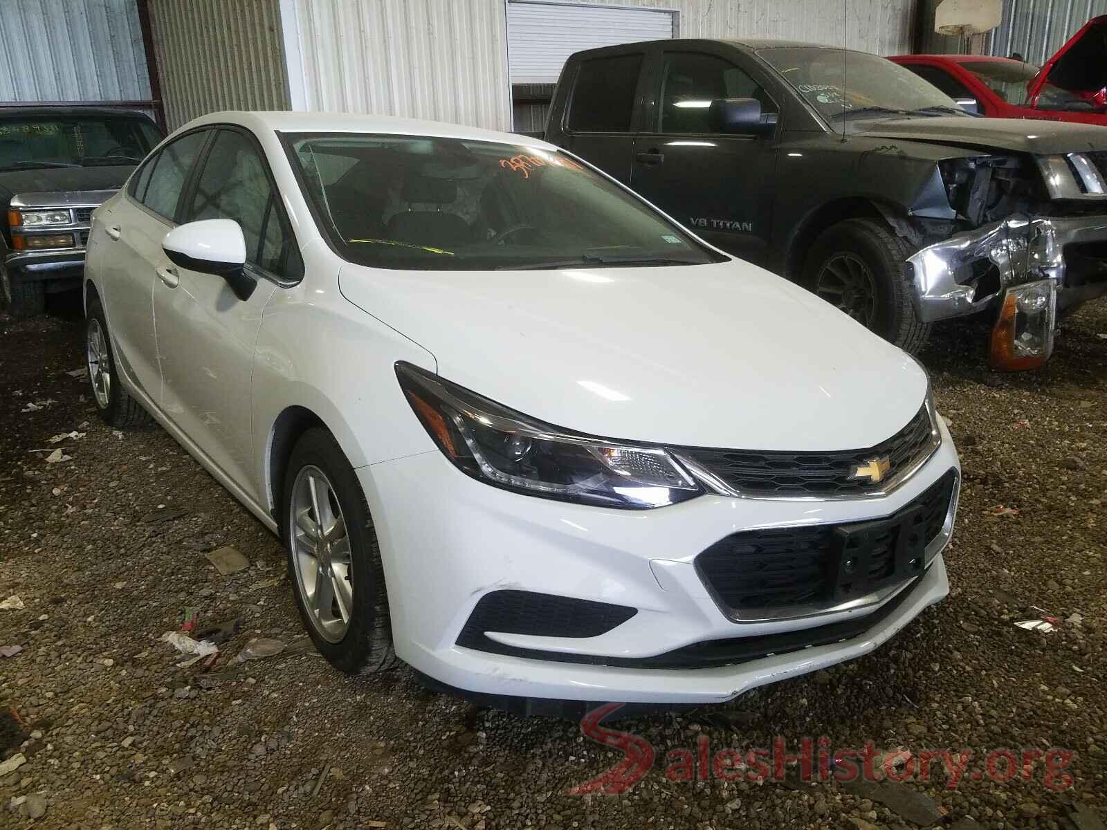 1G1BE5SM2J7177772 2018 CHEVROLET CRUZE