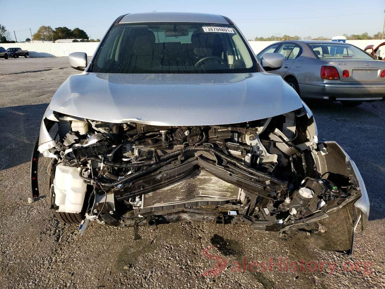 5N1AT2MT0HC812772 2017 NISSAN ROGUE