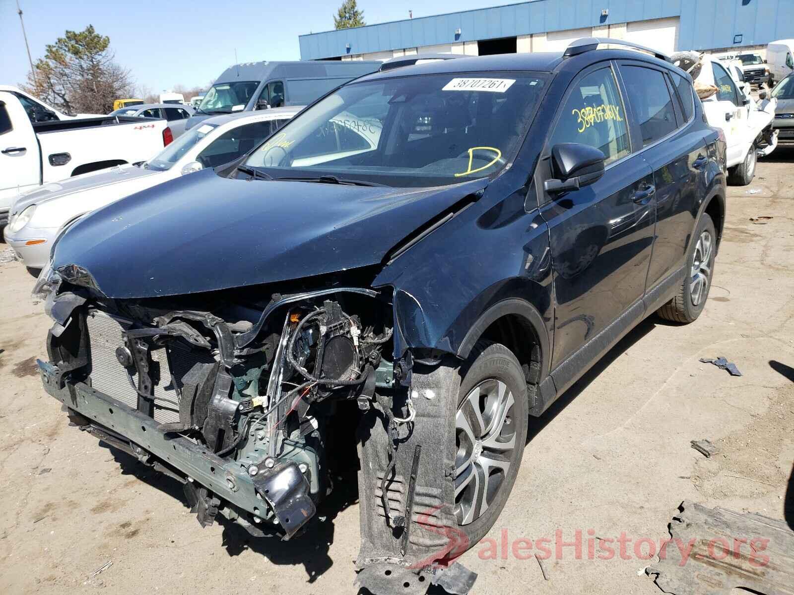 JTMZFREV2JJ736626 2018 TOYOTA RAV4