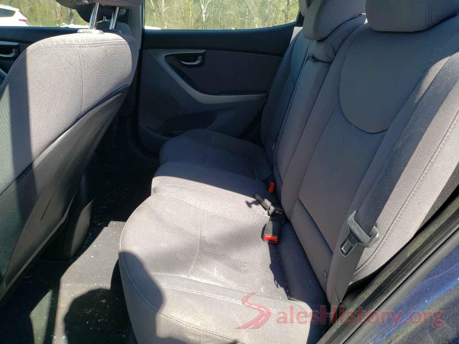 5NPDH4AE7GH655104 2016 HYUNDAI ELANTRA