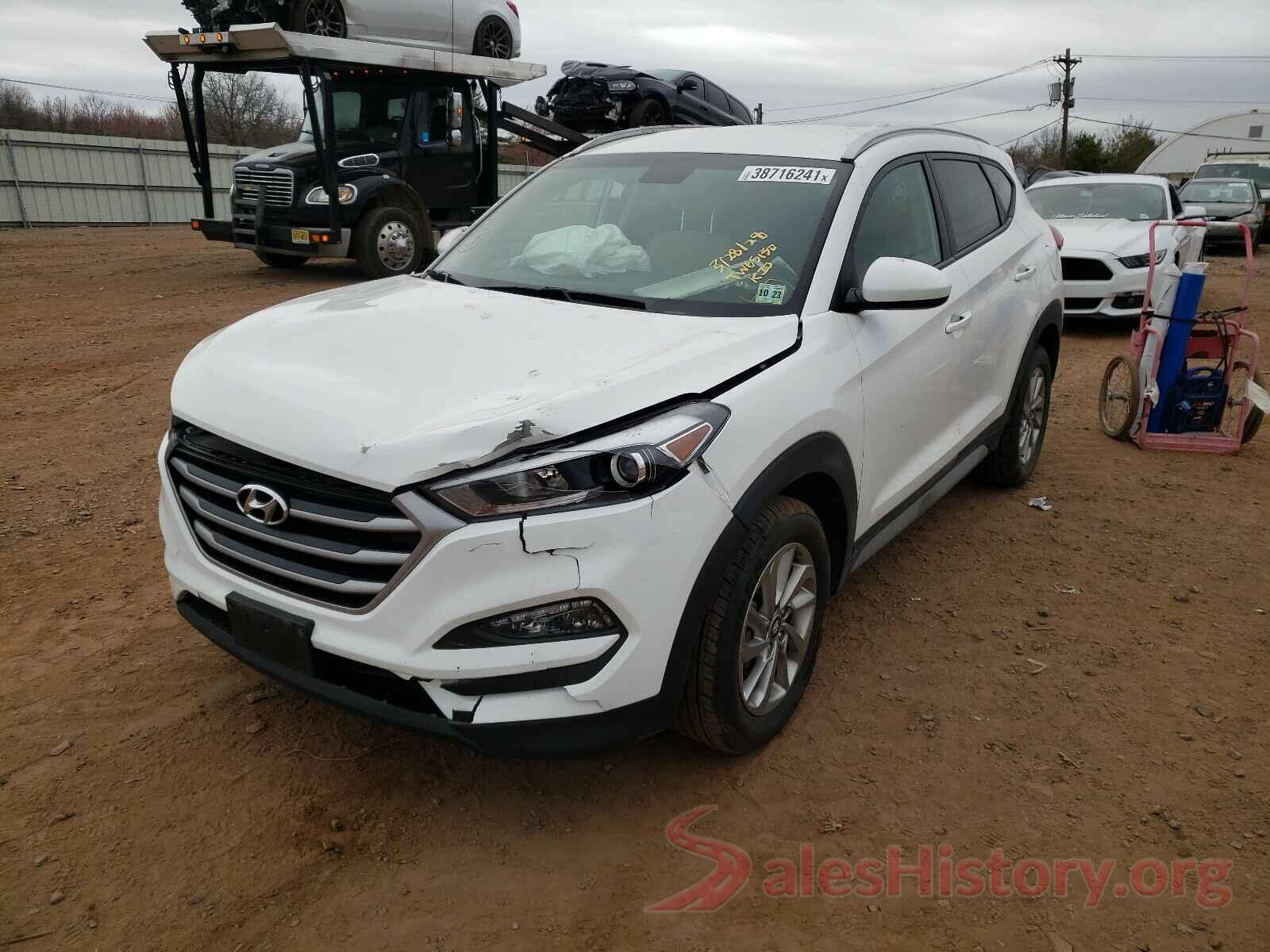 KM8J3CA49JU788250 2018 HYUNDAI TUCSON