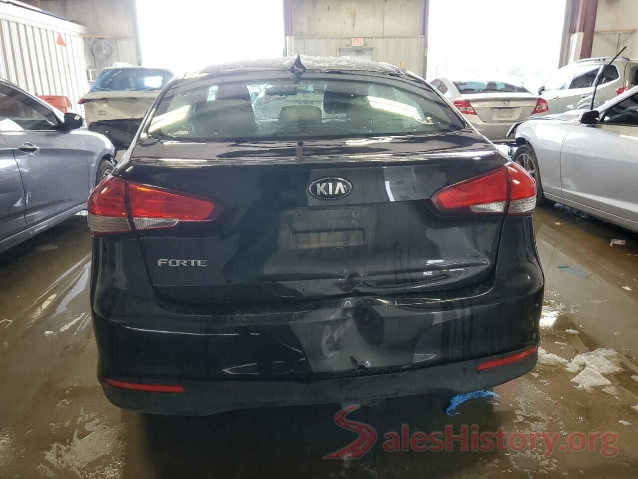 3KPFK4A72HE144899 2017 KIA FORTE