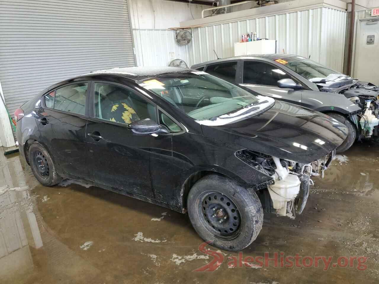 3KPFK4A72HE144899 2017 KIA FORTE