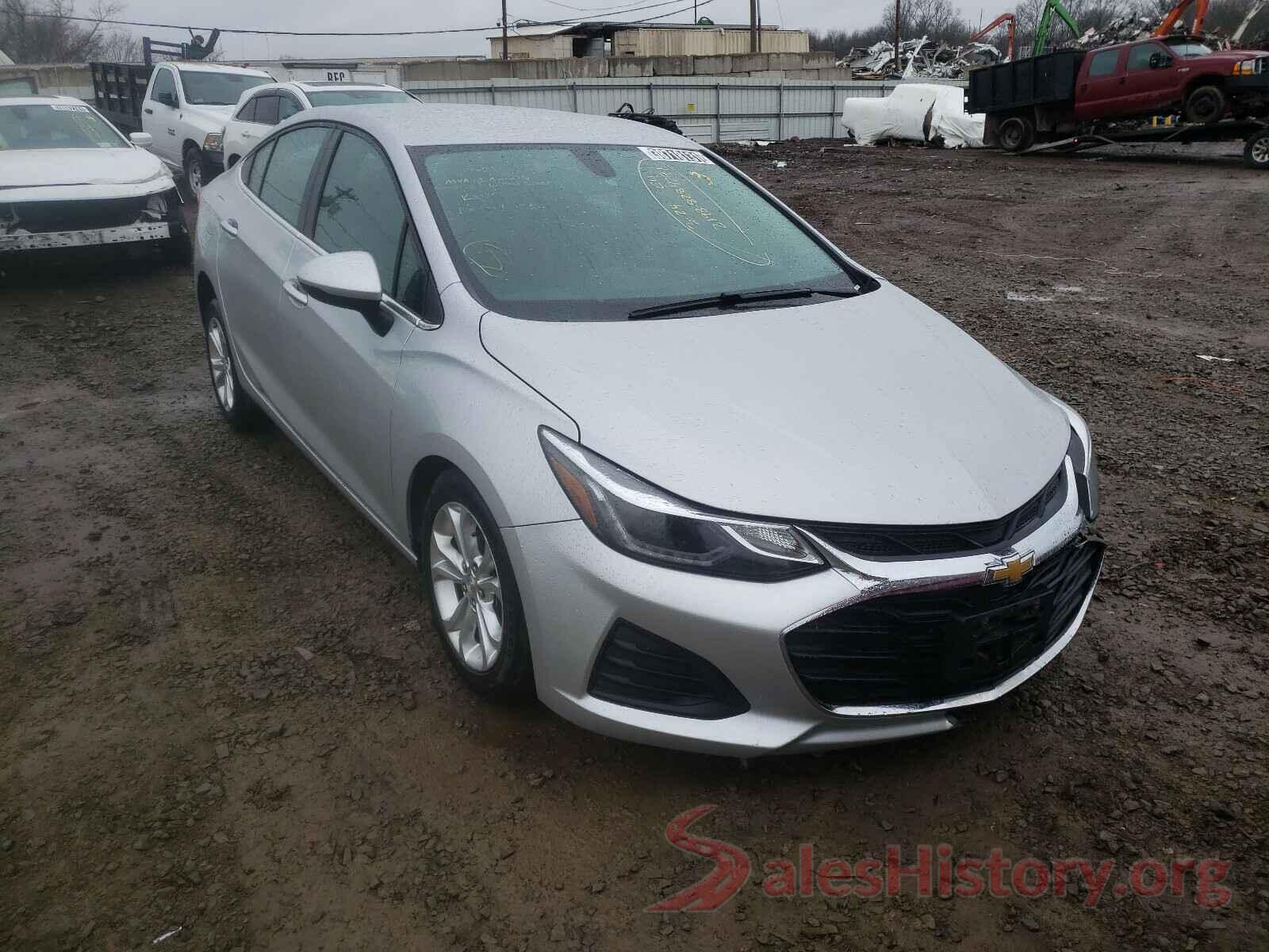 1G1BE5SM9K7145113 2019 CHEVROLET CRUZE