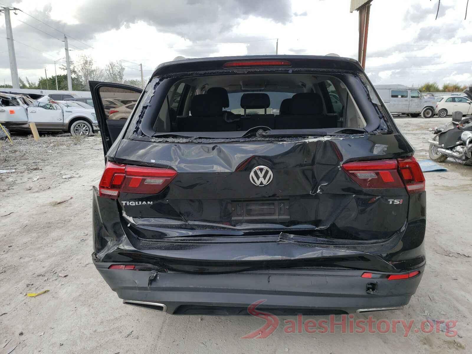 3VV1B7AX8JM059235 2018 VOLKSWAGEN TIGUAN