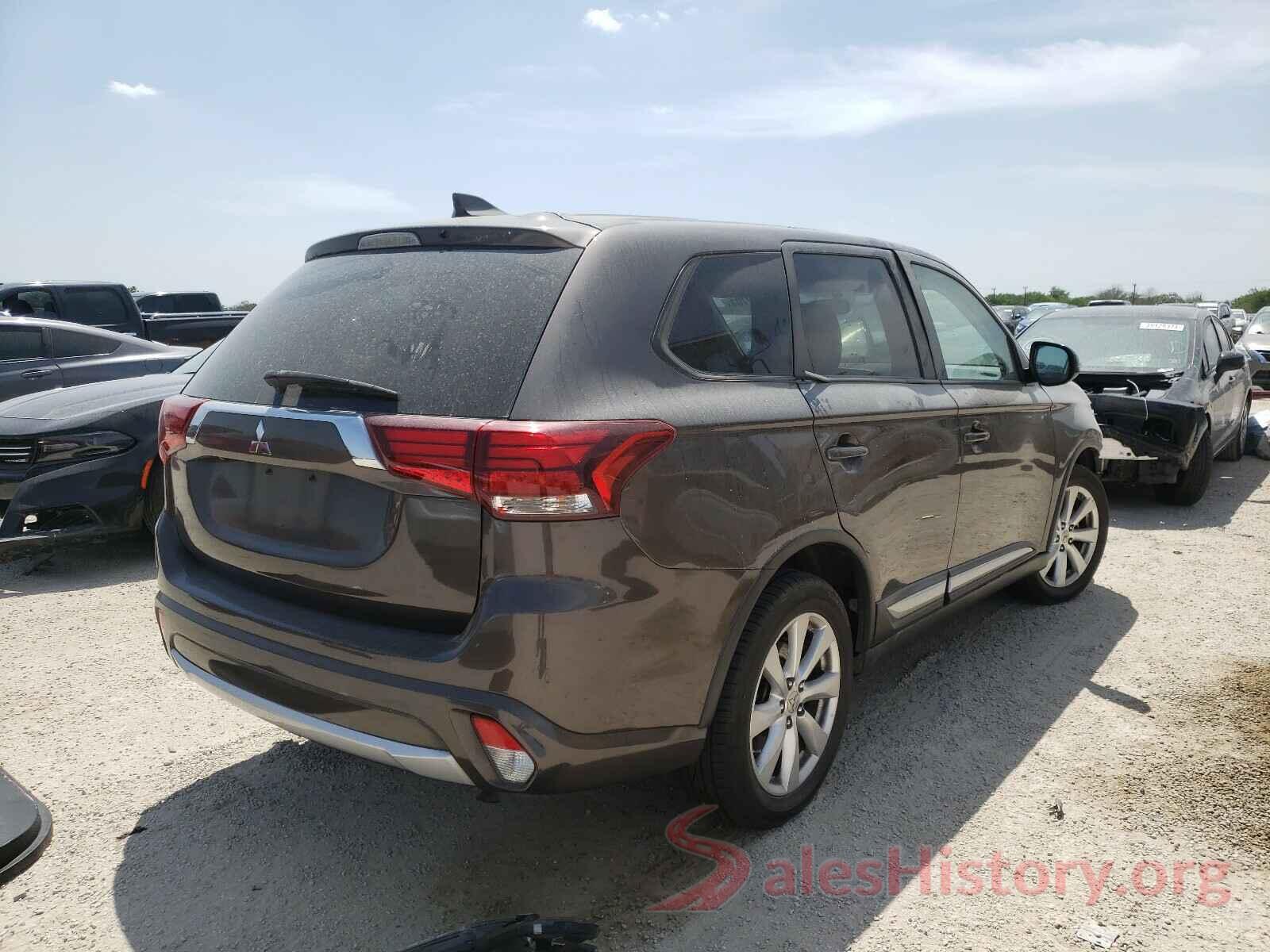 JA4AD3A32HZ064061 2017 MITSUBISHI OUTLANDER