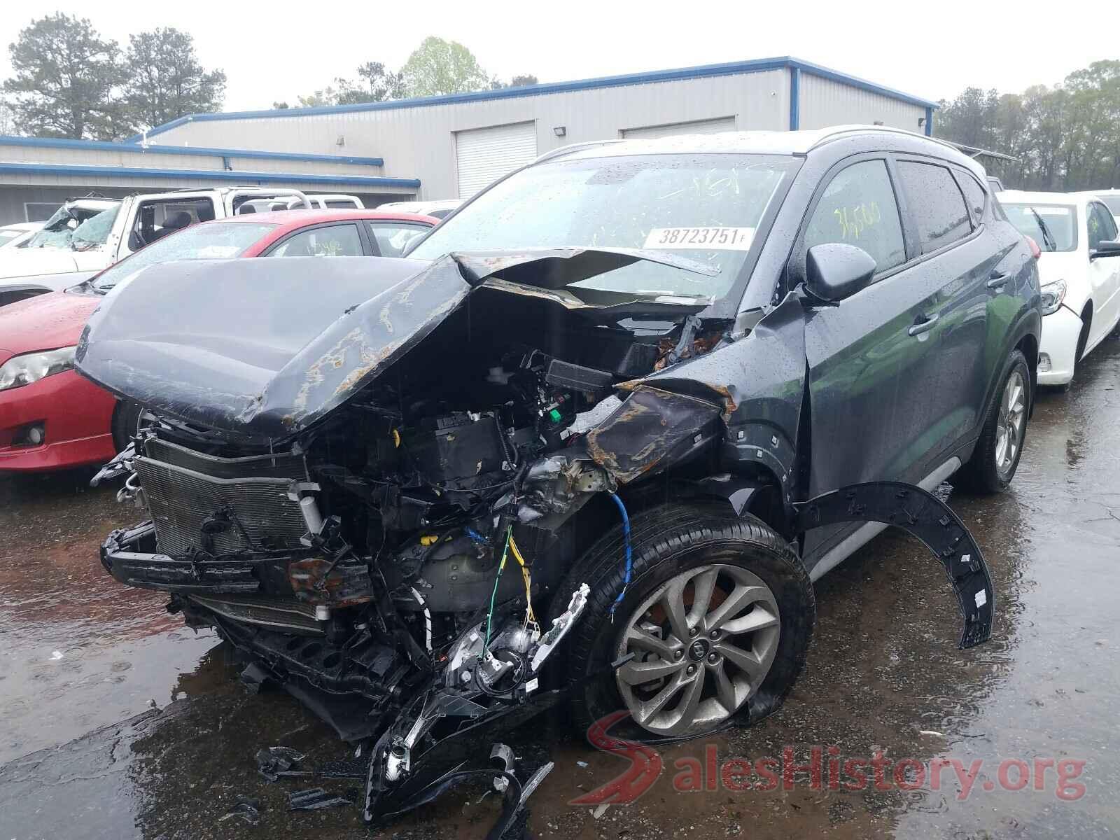 KM8J33A40JU621615 2018 HYUNDAI TUCSON