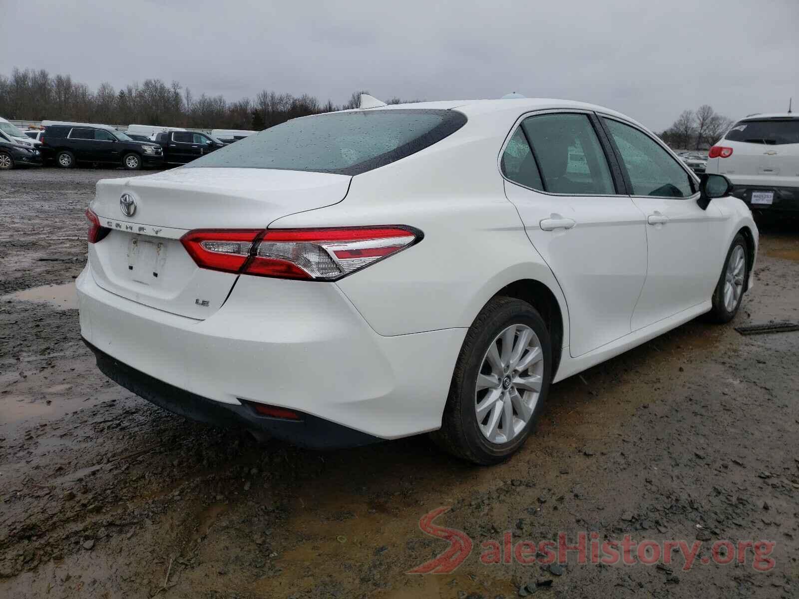 4T1B11HK2KU239669 2019 TOYOTA CAMRY