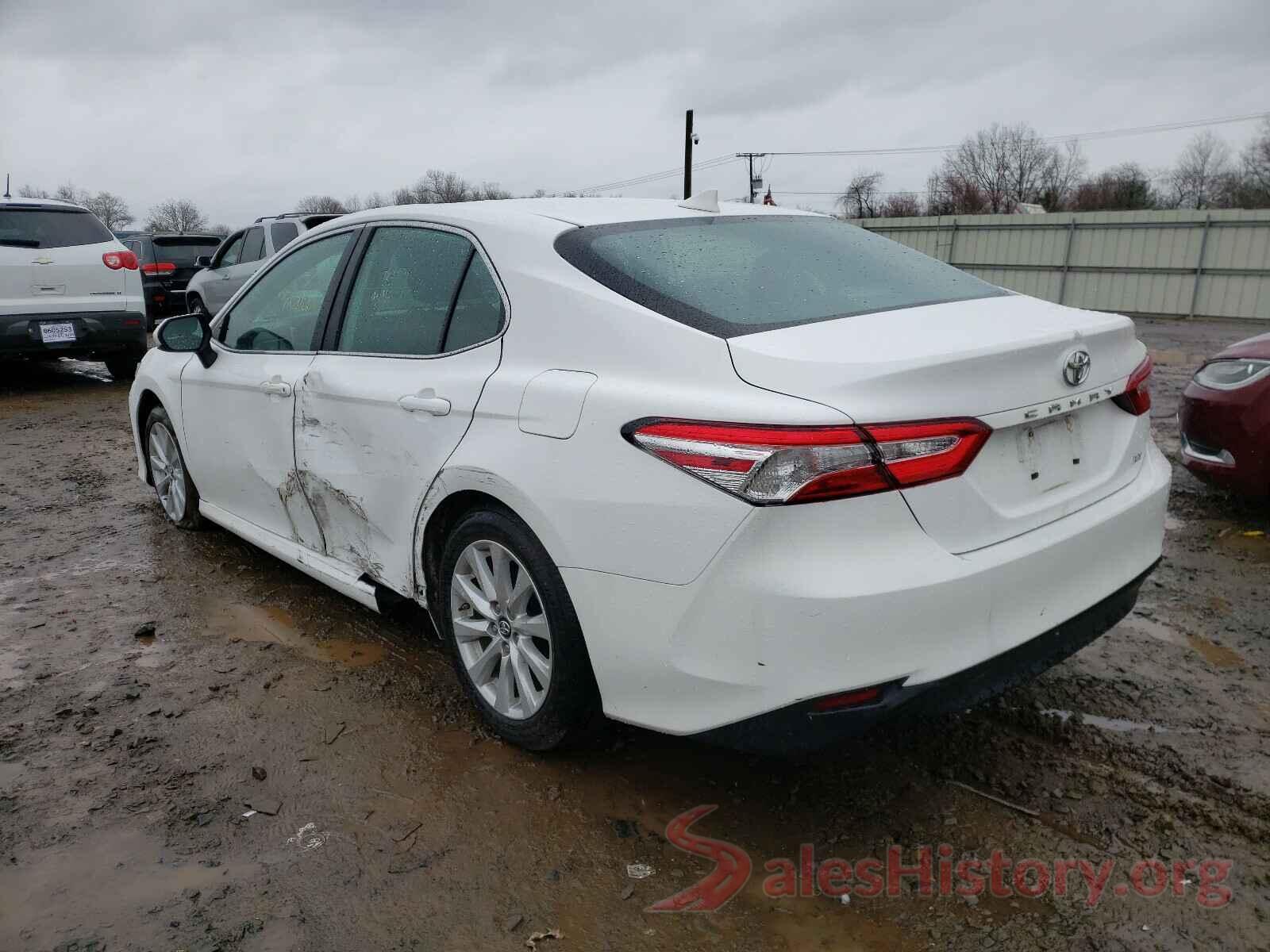 4T1B11HK2KU239669 2019 TOYOTA CAMRY