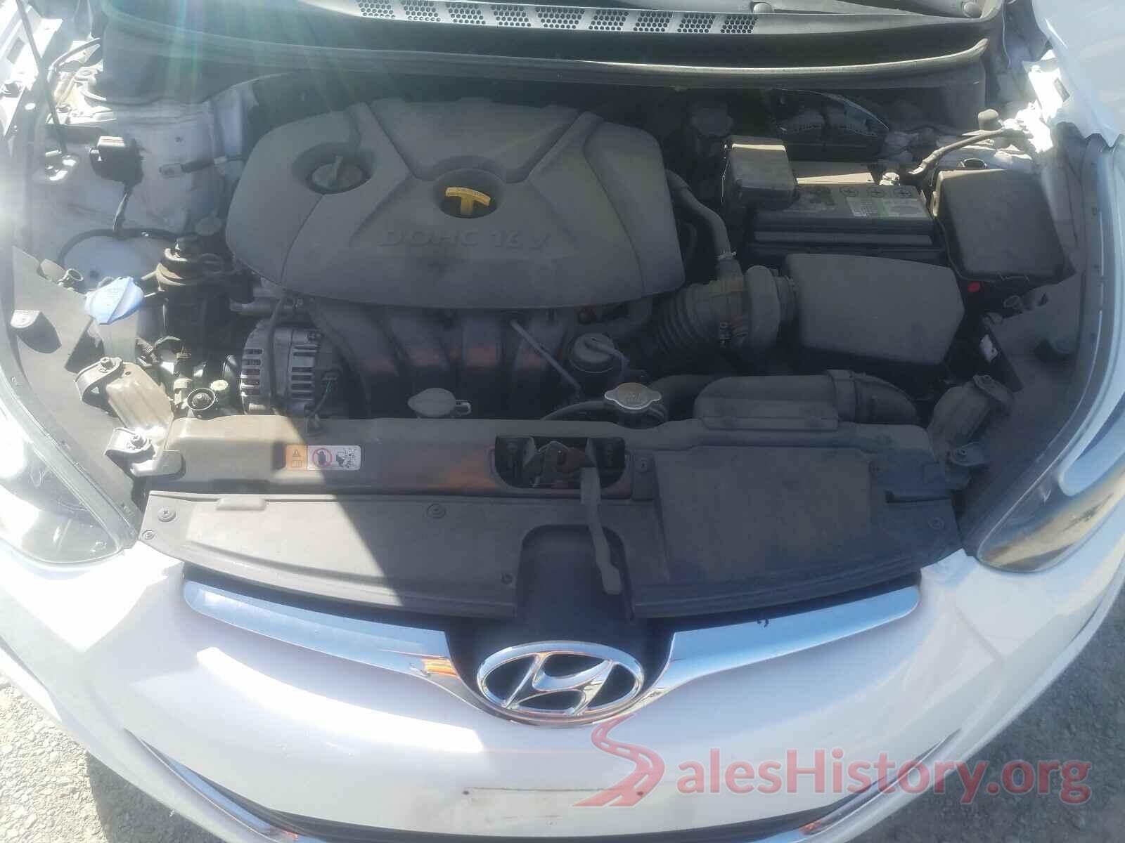 5NPDH4AE2GH710042 2016 HYUNDAI ELANTRA