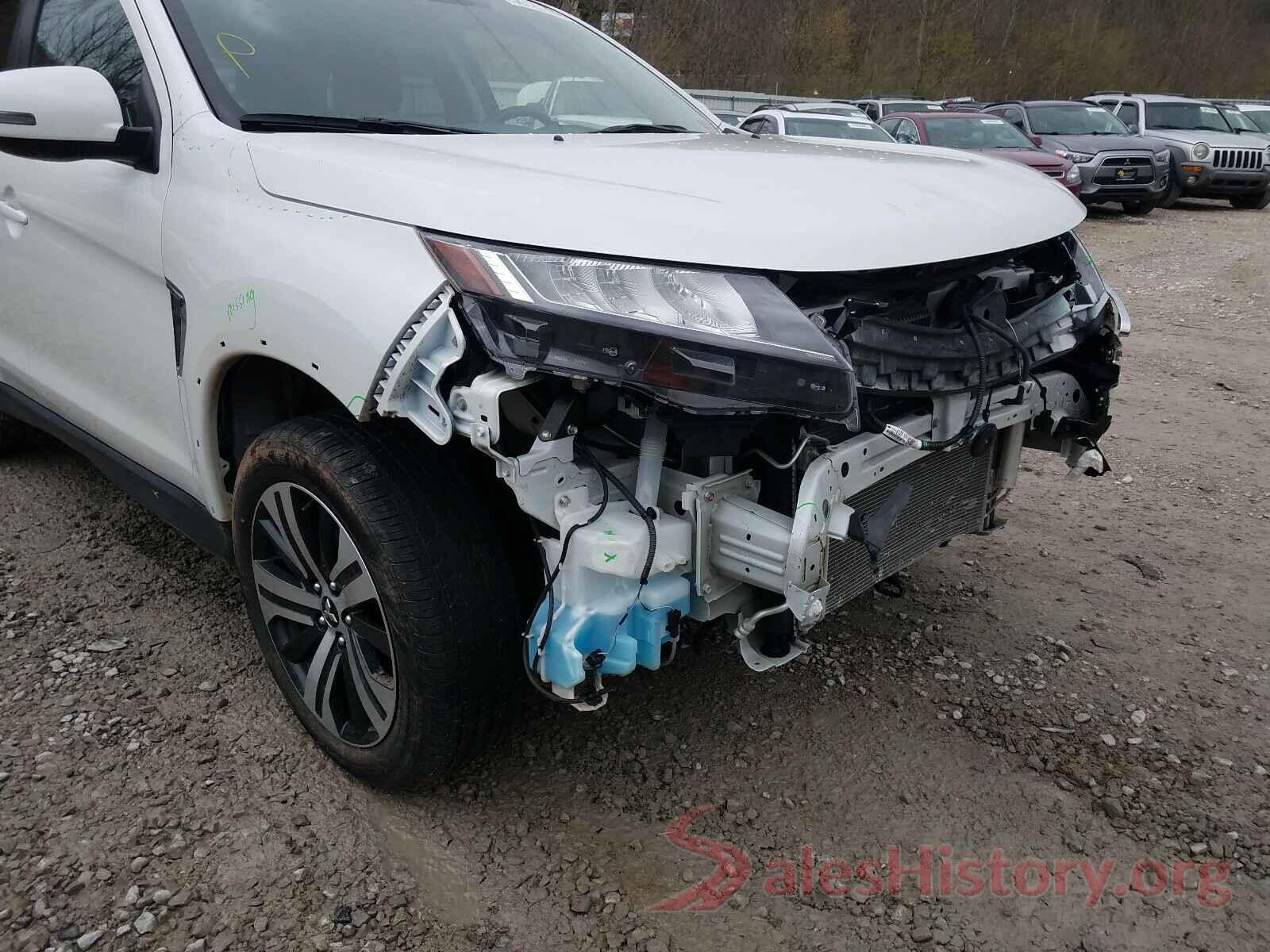 JA4AP4AUXLU018084 2020 MITSUBISHI OUTLANDER