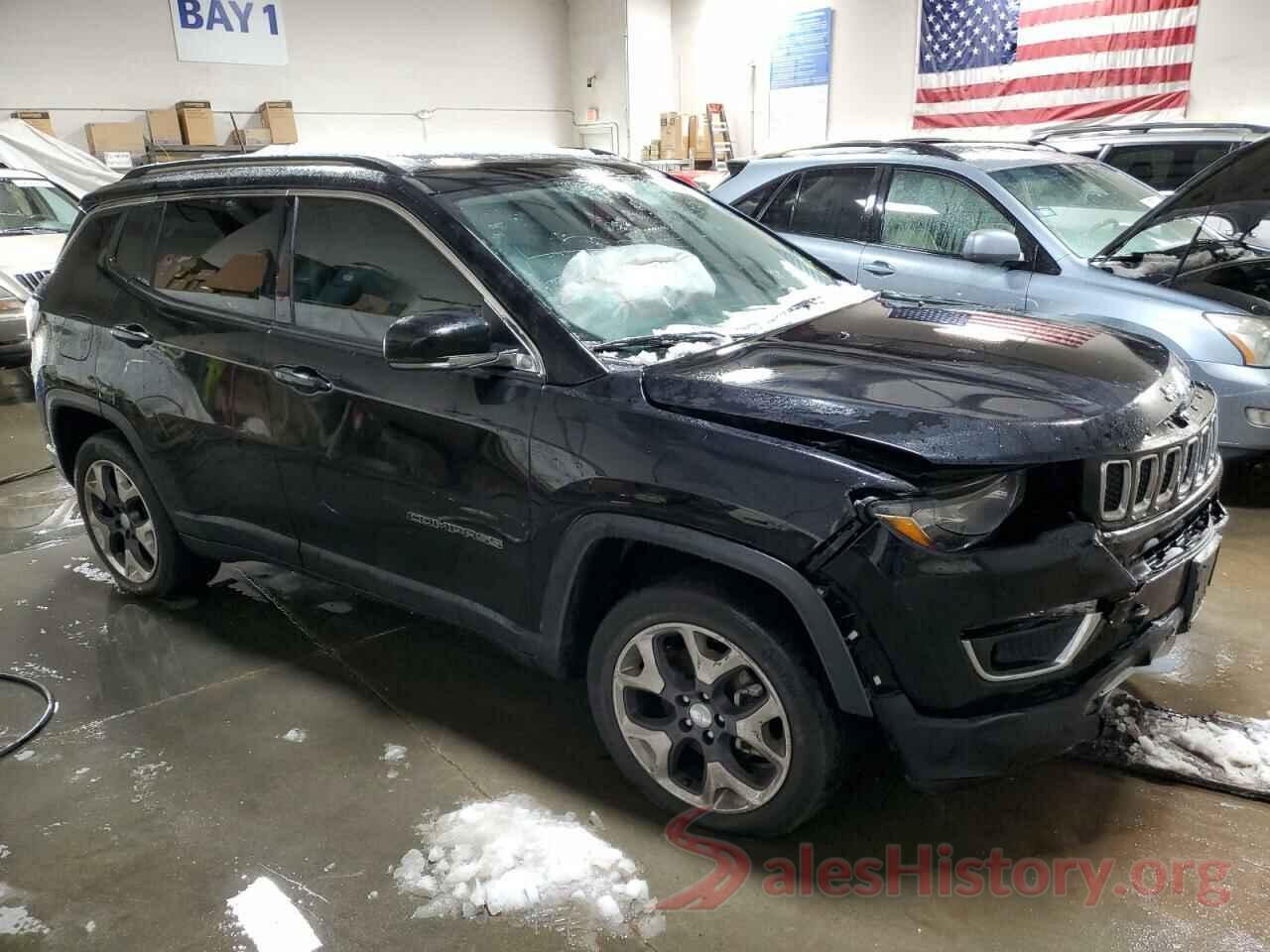 3C4NJDCB9JT307338 2018 JEEP COMPASS