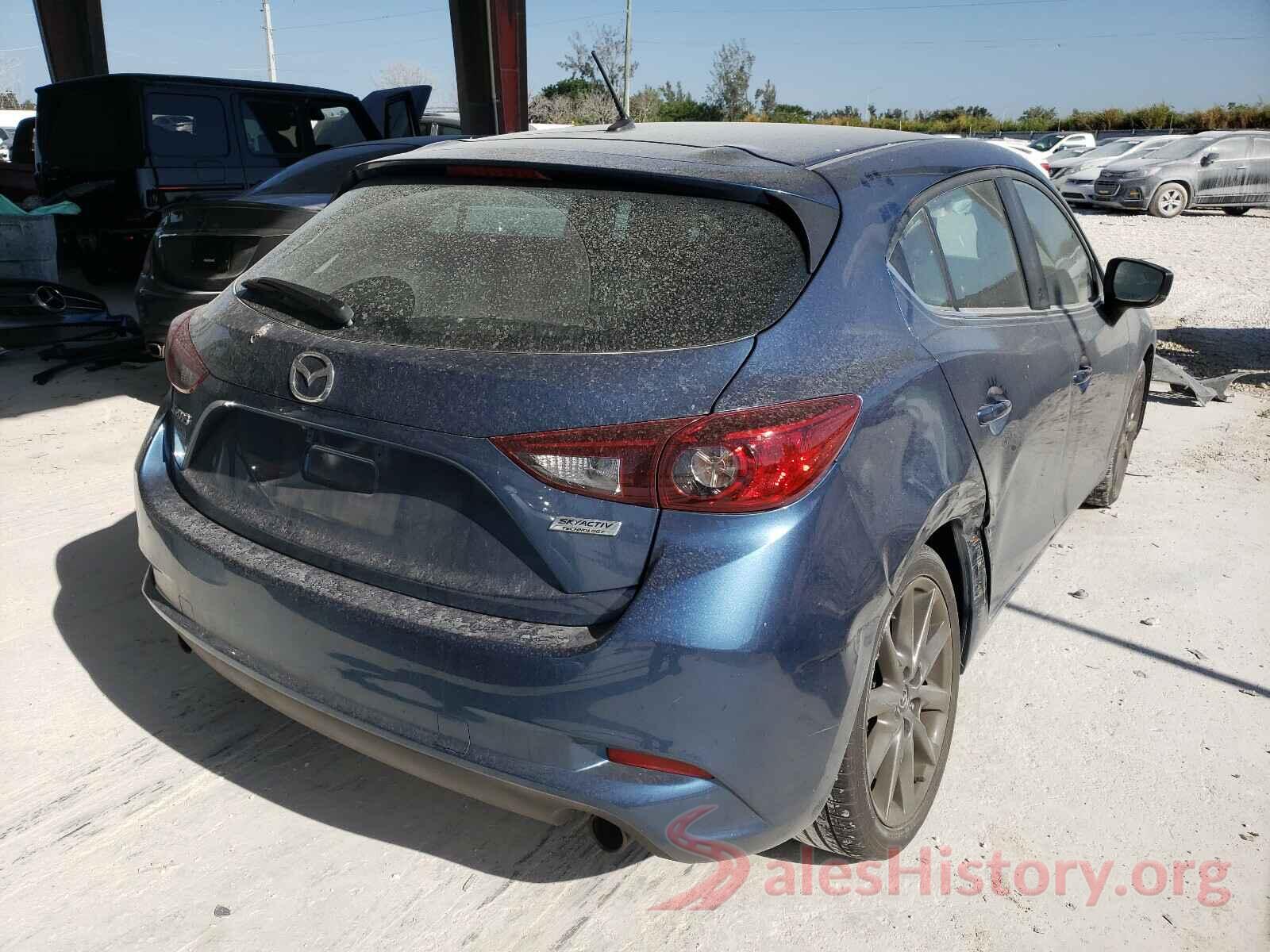 3MZBN1L36JM264728 2018 MAZDA 3