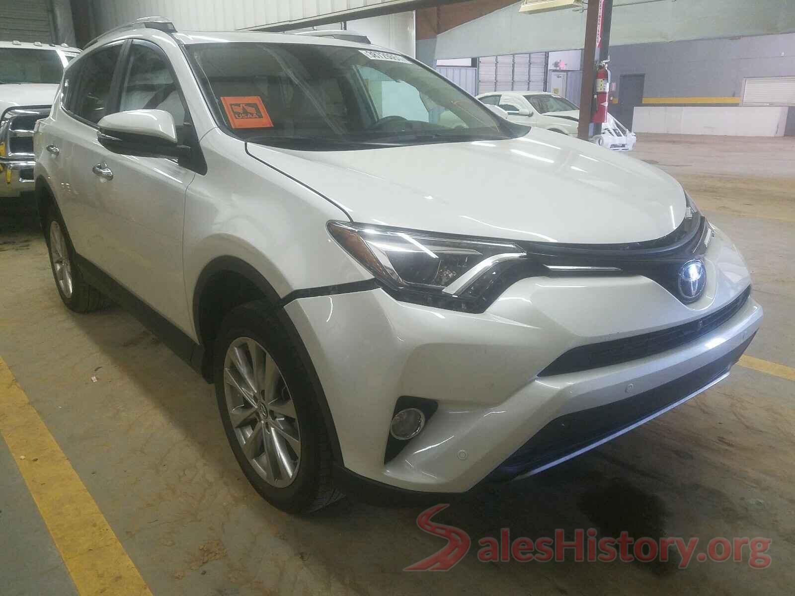 2T3YFREV8JW519921 2018 TOYOTA RAV4