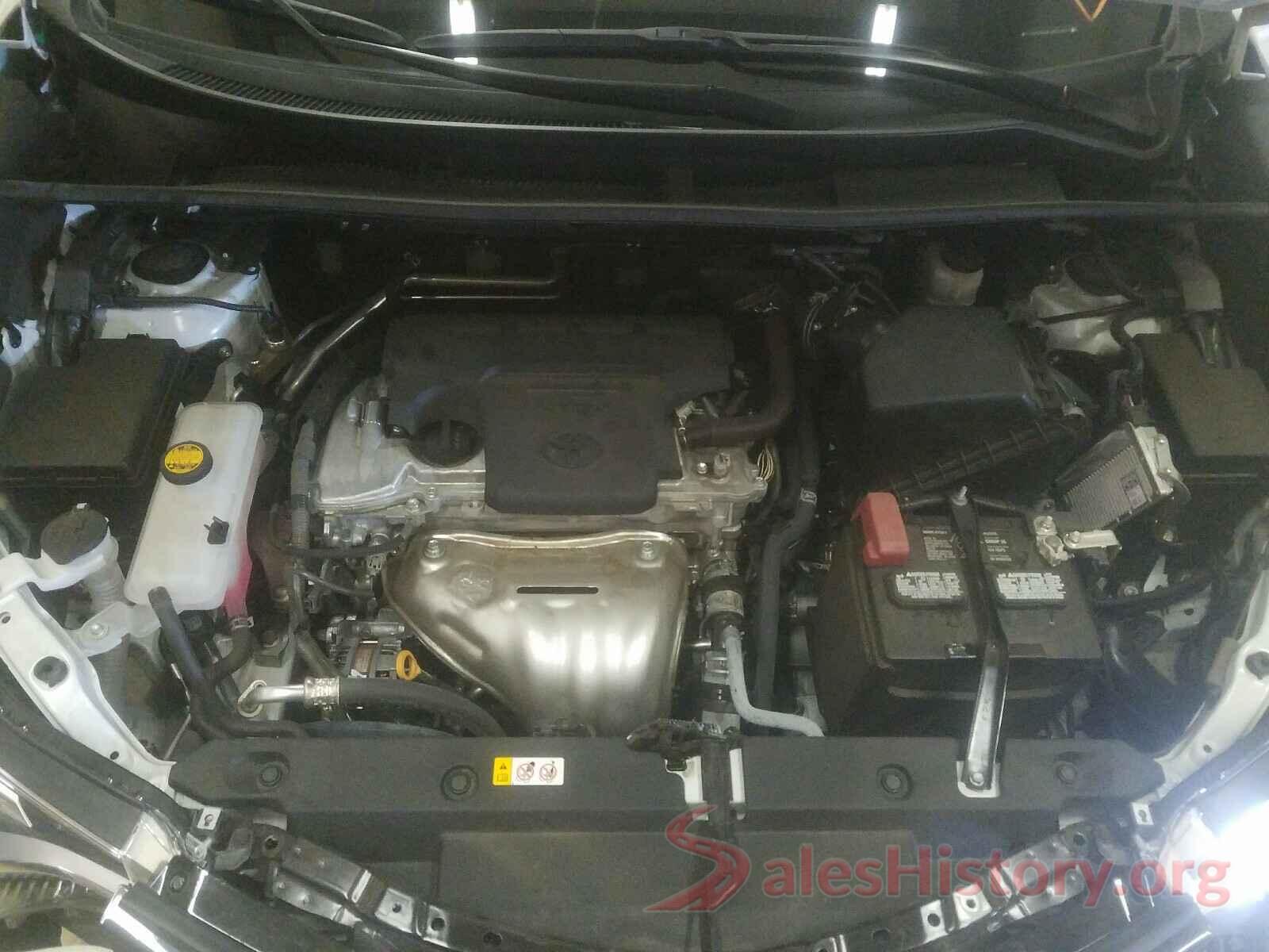 2T3YFREV8JW519921 2018 TOYOTA RAV4