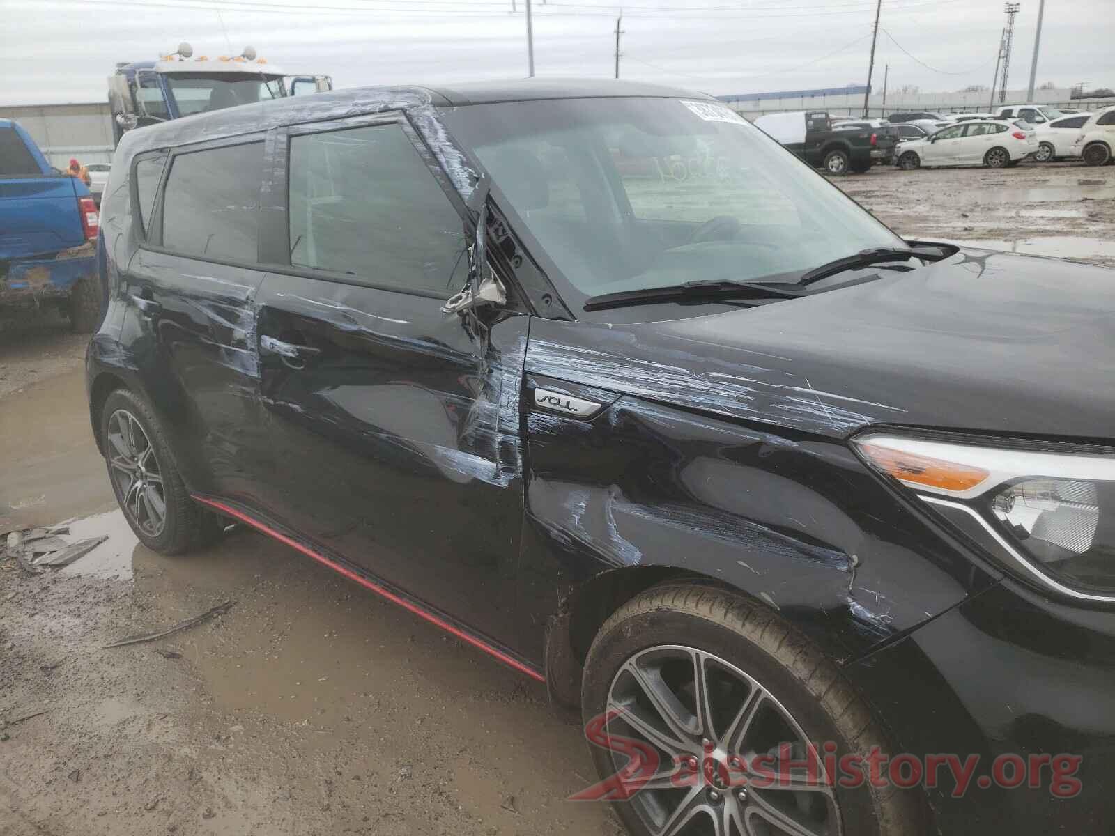 KNDJX3AA5J7533835 2018 KIA SOUL