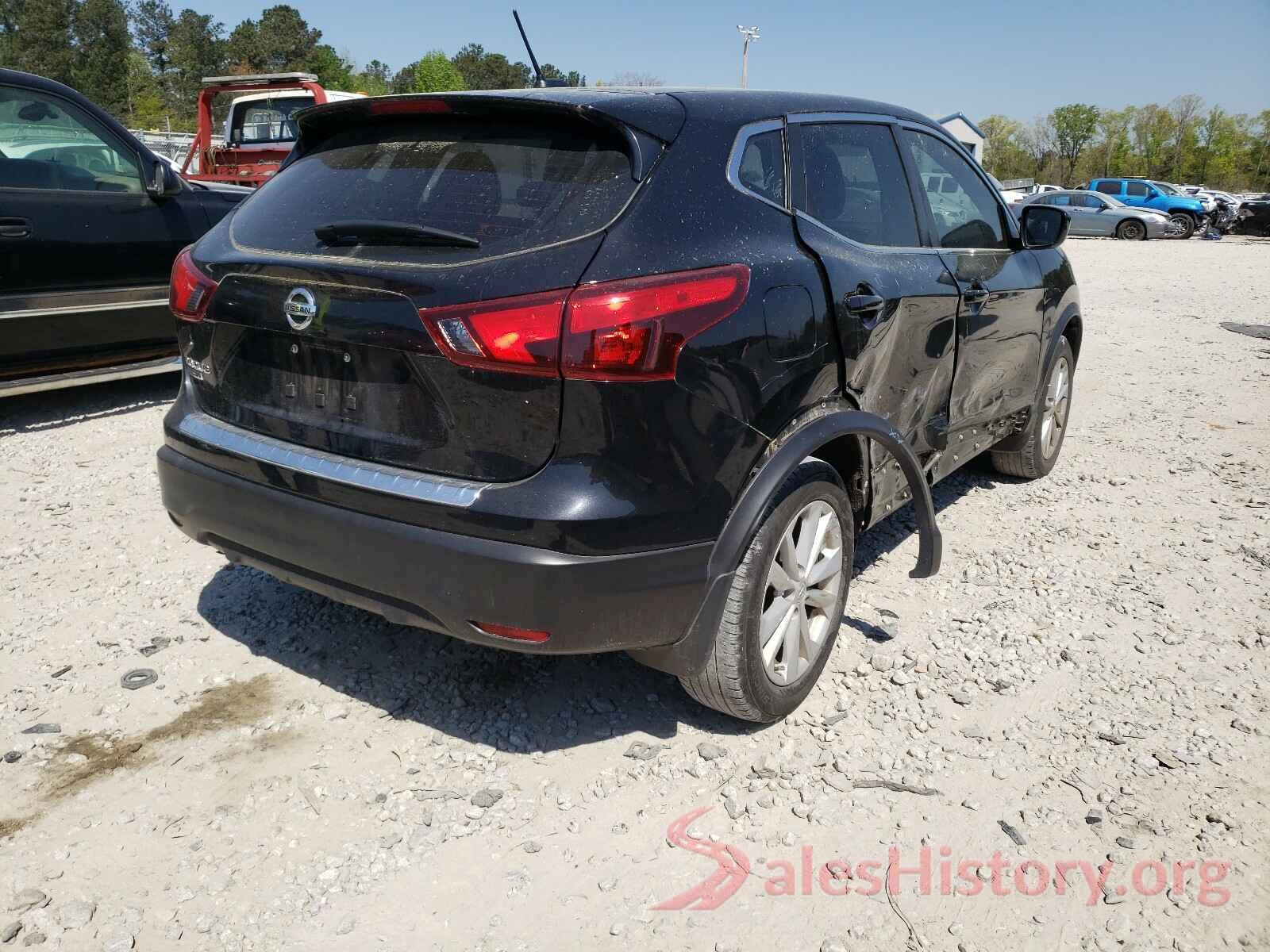 JN1BJ1CP0JW104266 2018 NISSAN ROGUE