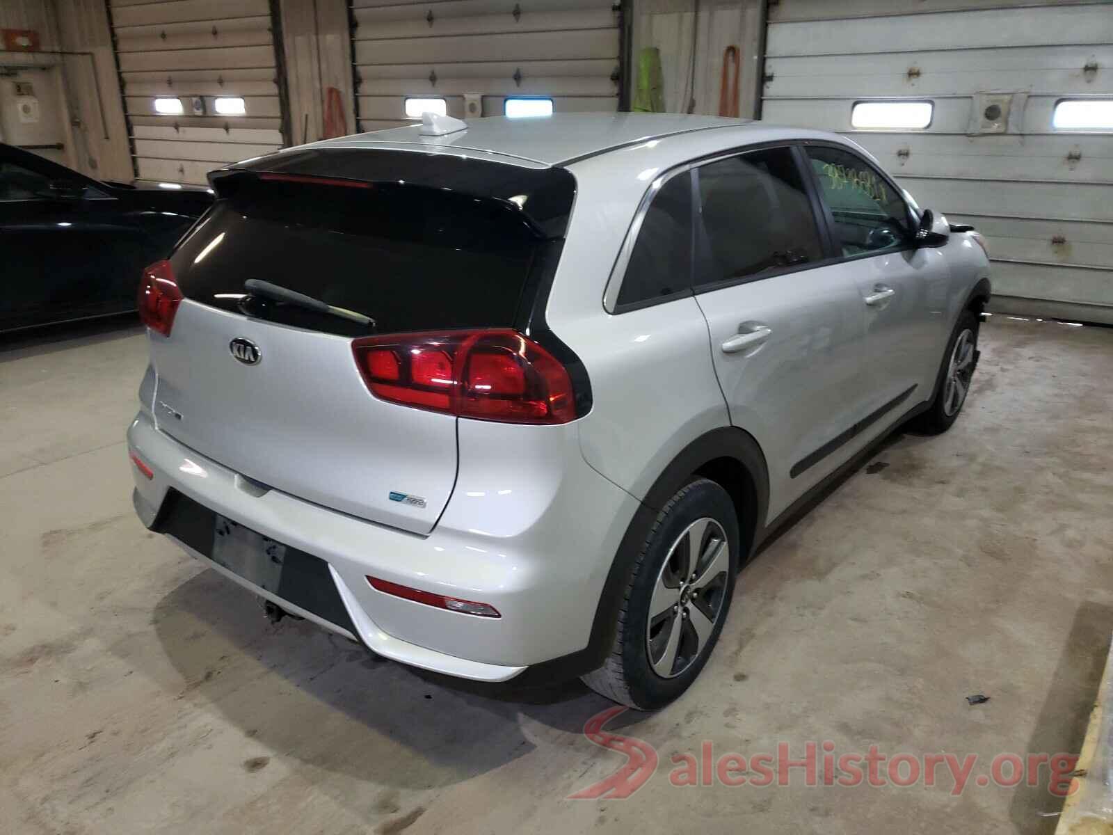 KNDCB3LC0H5048739 2017 KIA NIRO