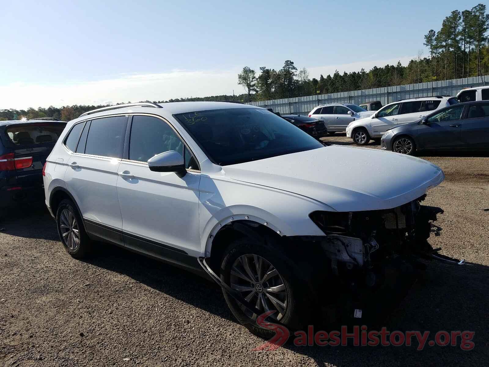 3VV1B7AX0KM179869 2019 VOLKSWAGEN TIGUAN