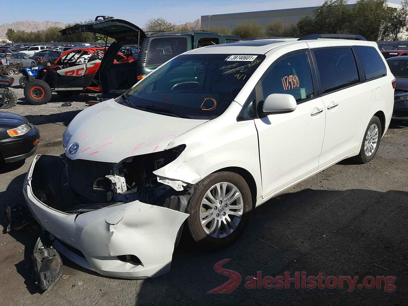 5TDYZ3DCXHS863072 2017 TOYOTA SIENNA