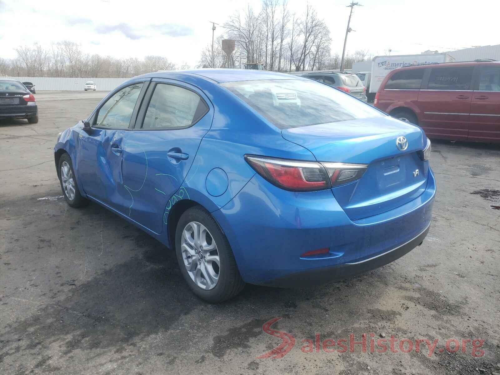 3MYDLBYV7JY332322 2018 TOYOTA YARIS