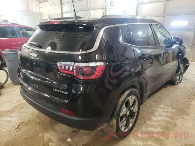 3C4NJDCB1JT372779 2018 JEEP COMPASS