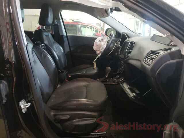 3C4NJDCB1JT372779 2018 JEEP COMPASS