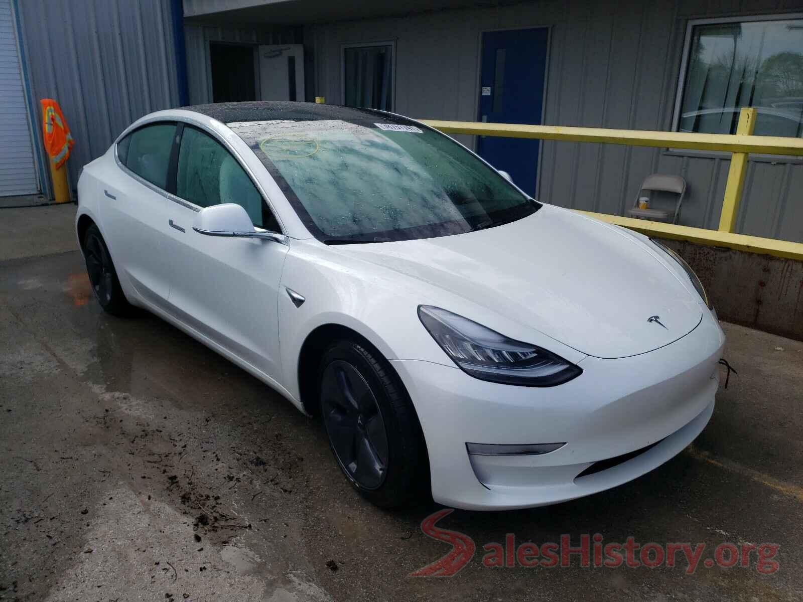 5YJ3E1EB1KF513129 2019 TESLA MODEL 3