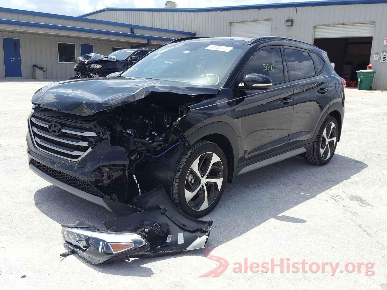 KM8J33A25JU726522 2018 HYUNDAI TUCSON